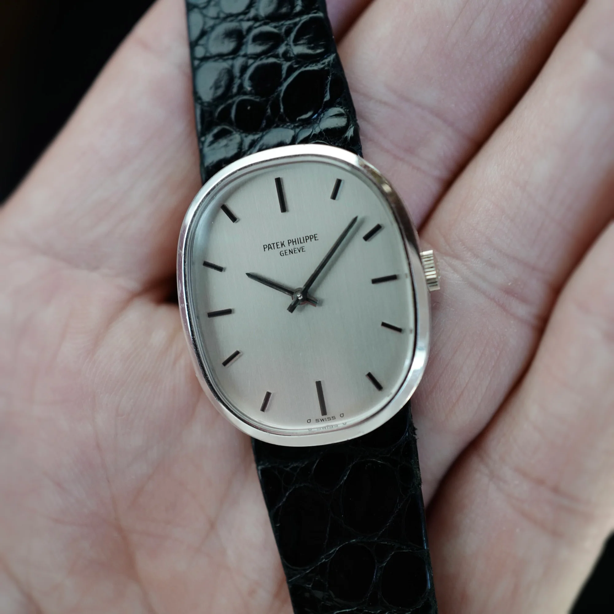 Patek Philippe White Gold Ellipse Ref. 3548 (New Arrival) - Image 2