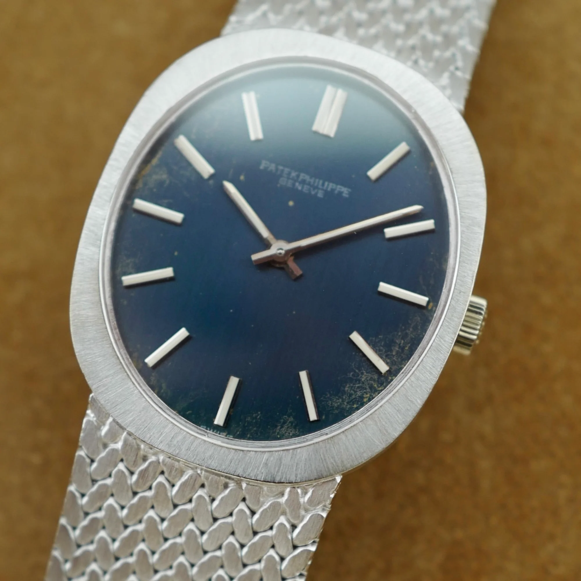 Patek Philippe White Gold Ellipse Ref. 3584 - Image 4