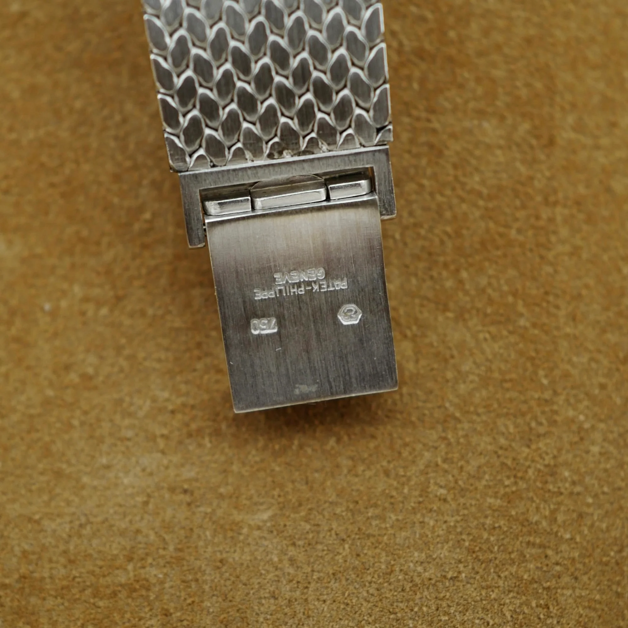 Patek Philippe White Gold Ellipse Ref. 3584 - Image 8