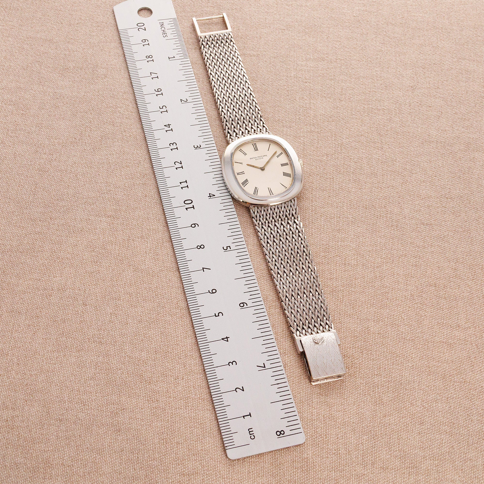 Patek Philippe White Gold Ellipse Ref. 3589 - Image 5