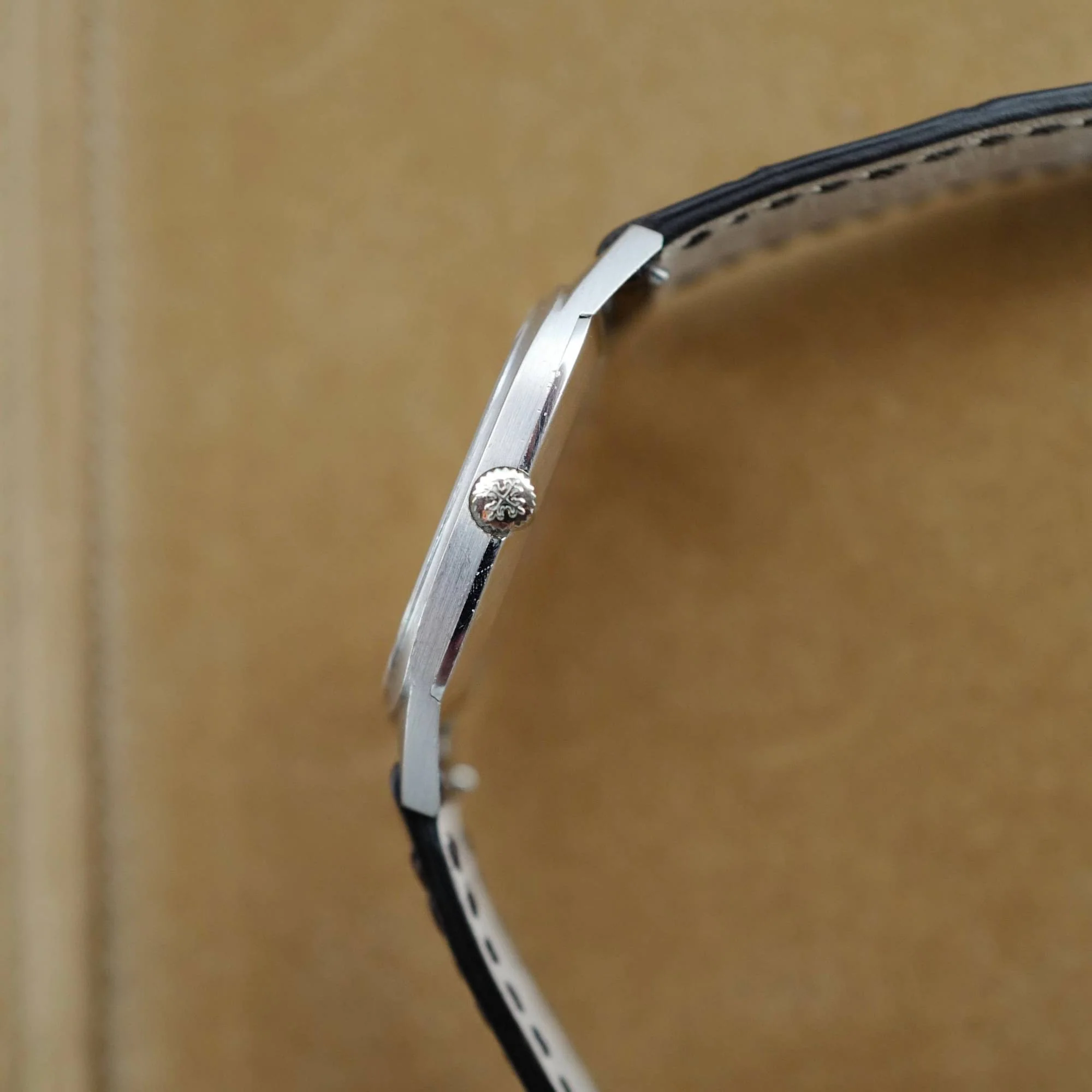 Patek Philippe White Gold Golden Ellipse Ref. 3566 - Image 5
