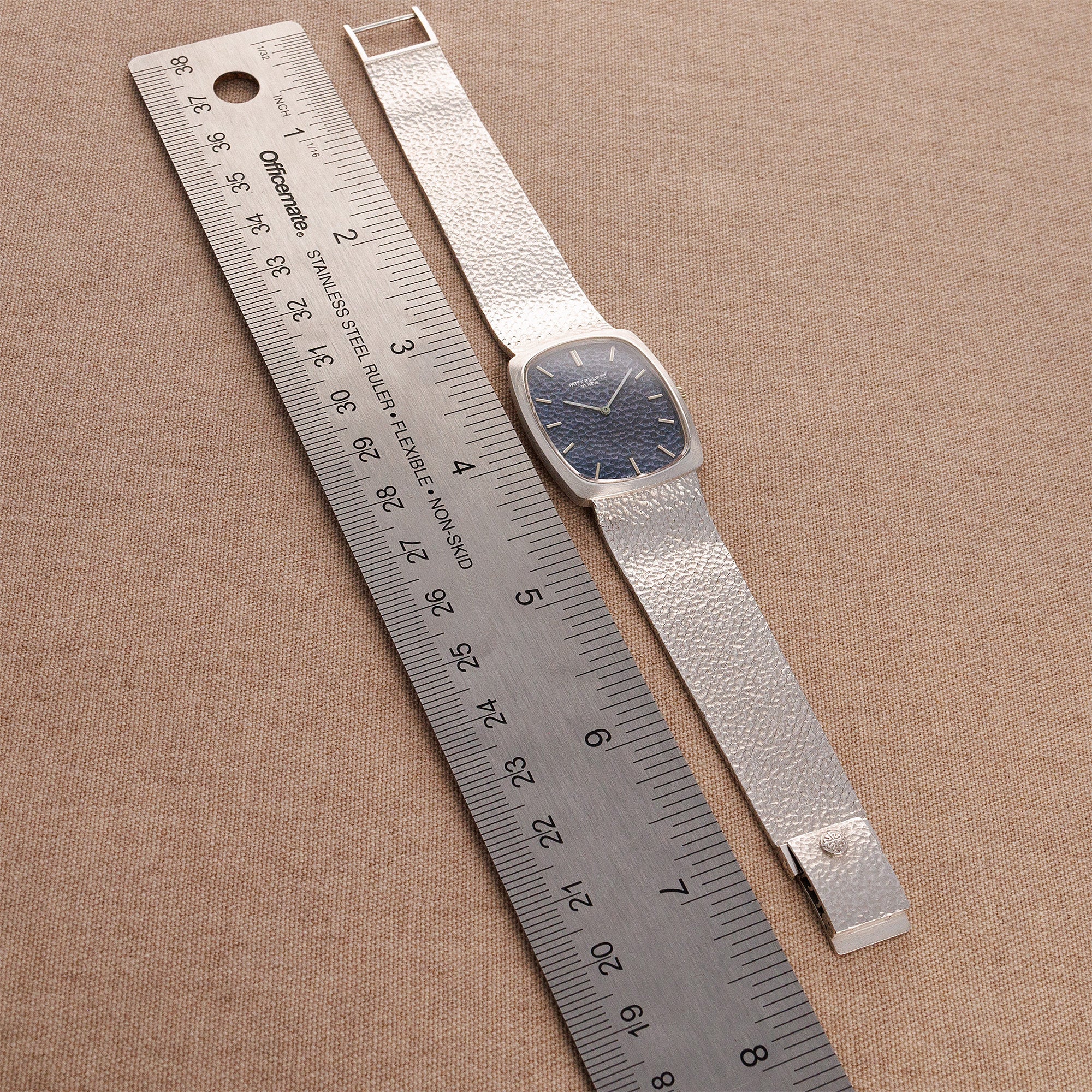 Patek Philippe White Gold Gondolo Ref. 3567 with Original Papers - Image 9