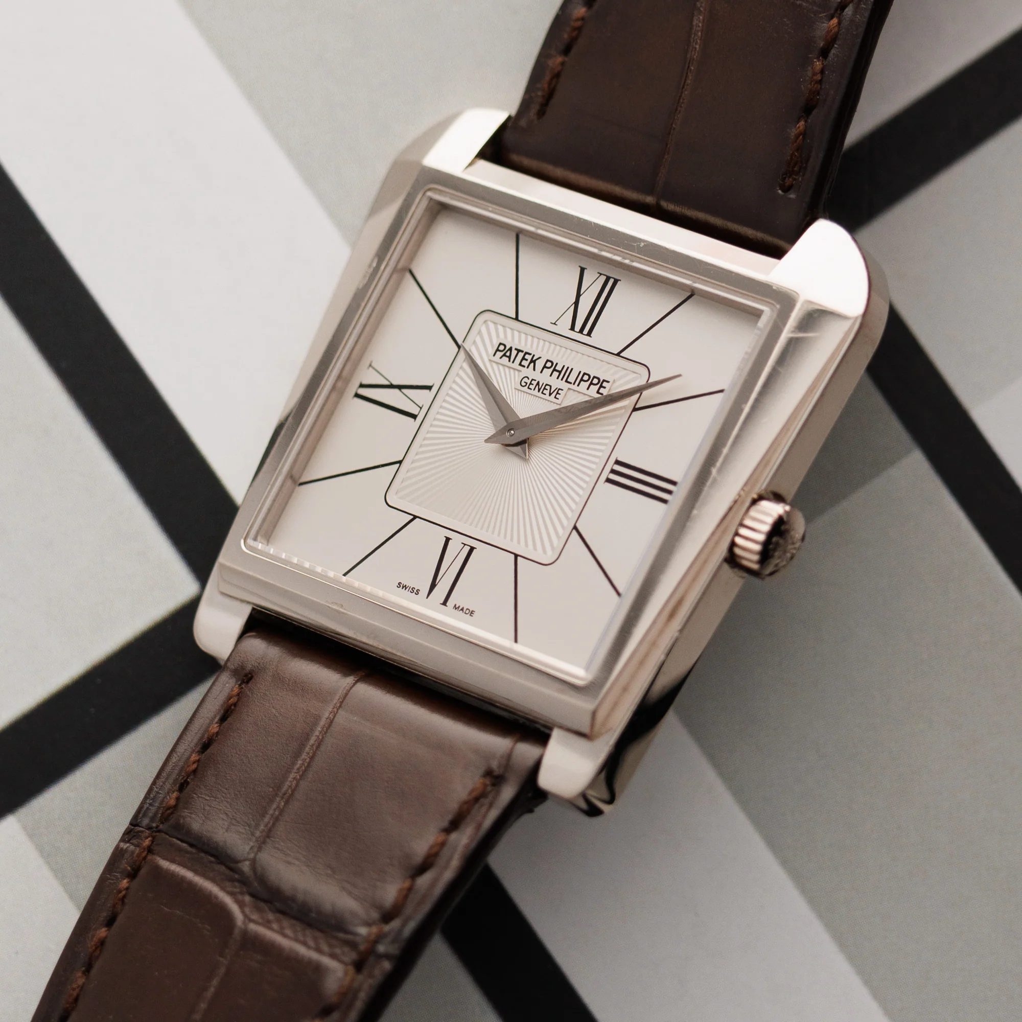 Patek Philippe White Gold Gondolo Ref. 5489 - Image 2
