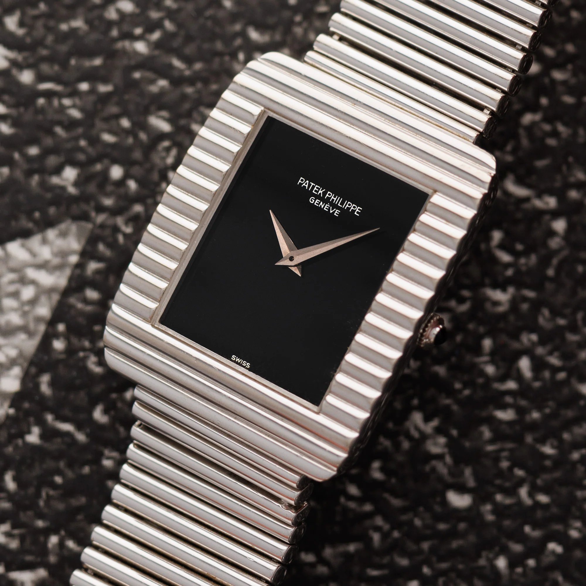 Patek Philippe White Gold Onyx Watch Ref. 3733 - Image 2
