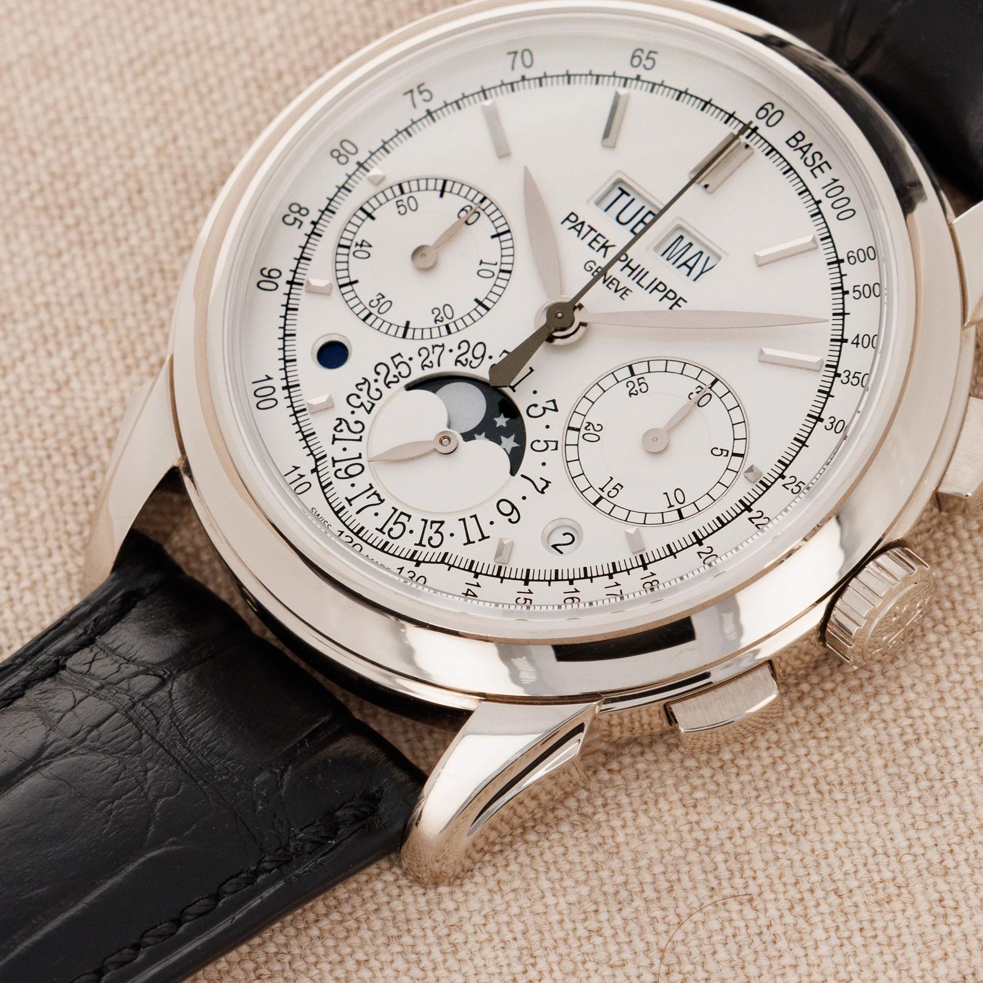 Patek Philippe White Gold Perpetual Calendar Ref. 5270 - Image 5