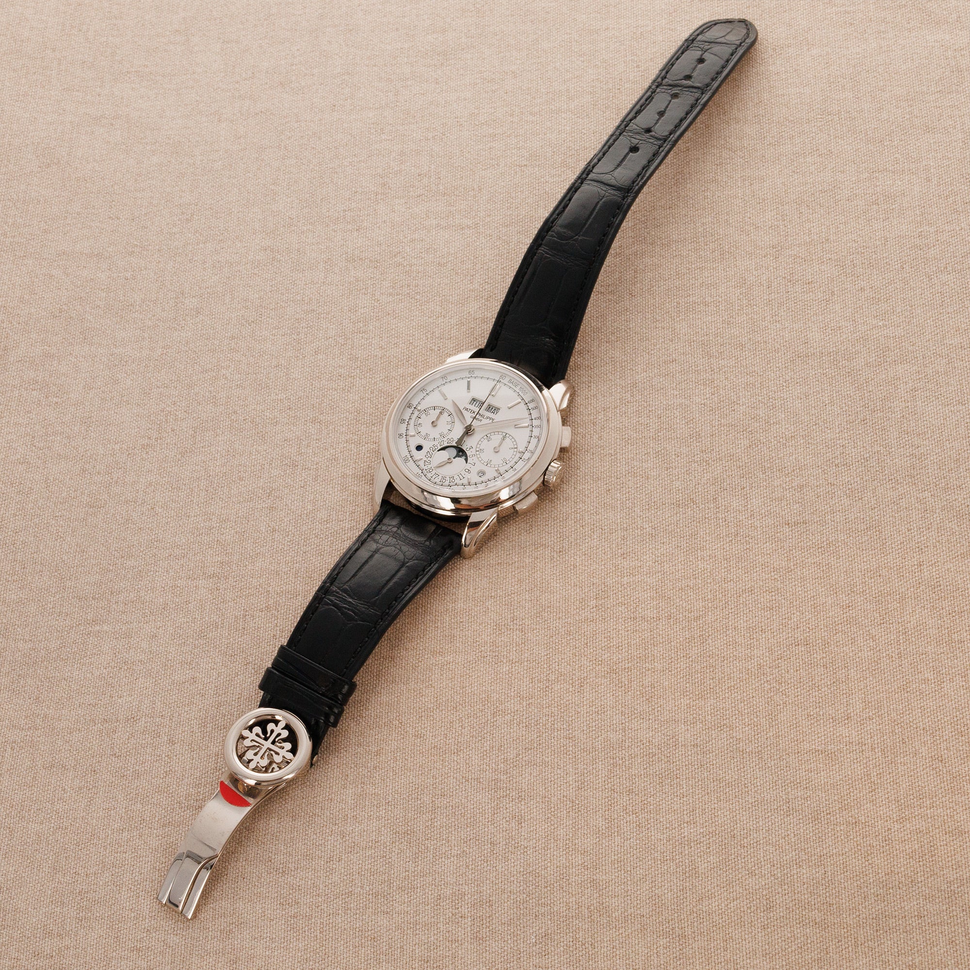 Patek Philippe White Gold Perpetual Calendar Ref. 5270 - Image 8