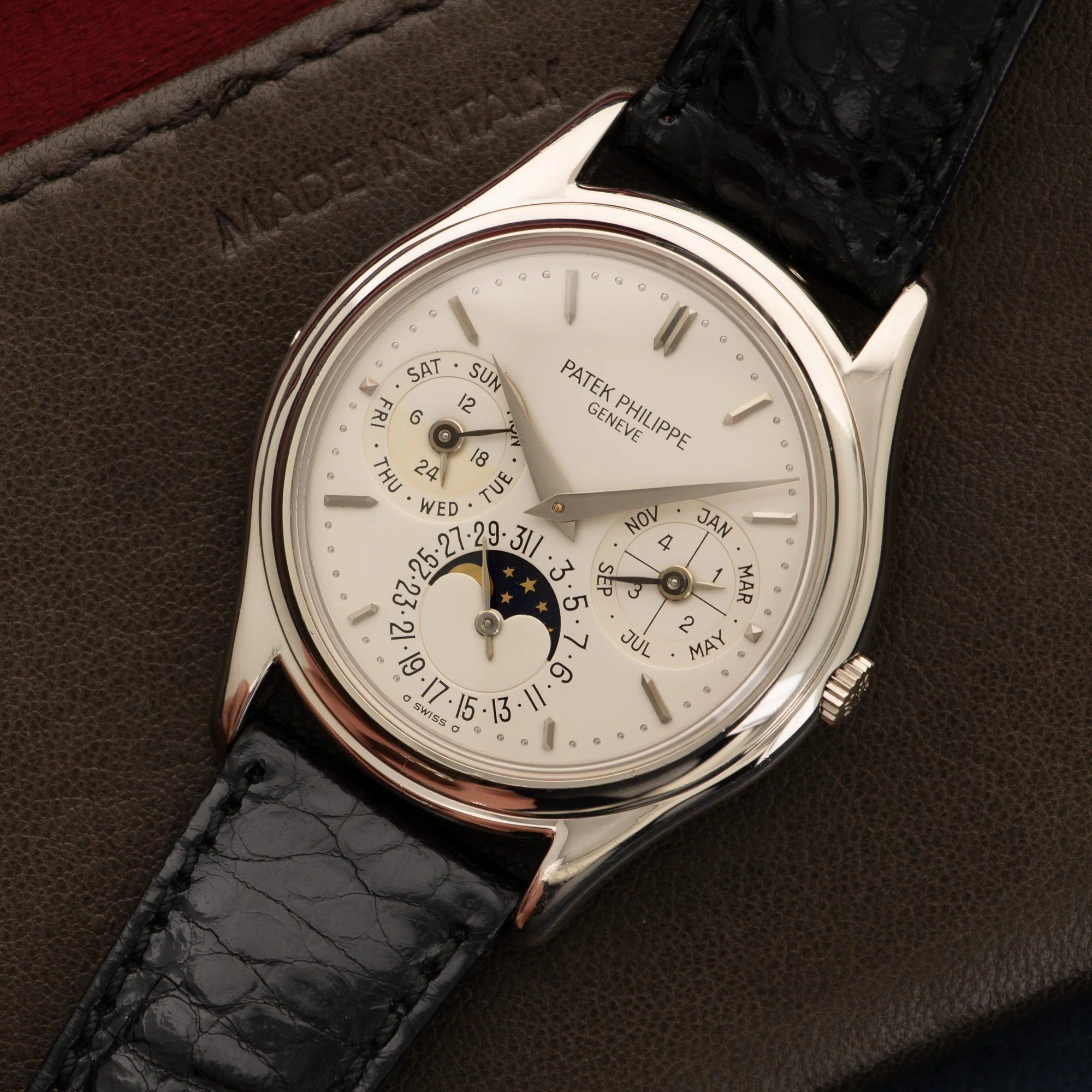 Patek Philippe White Gold Perpetual Calendar Watch Ref. 3941 - Image 2