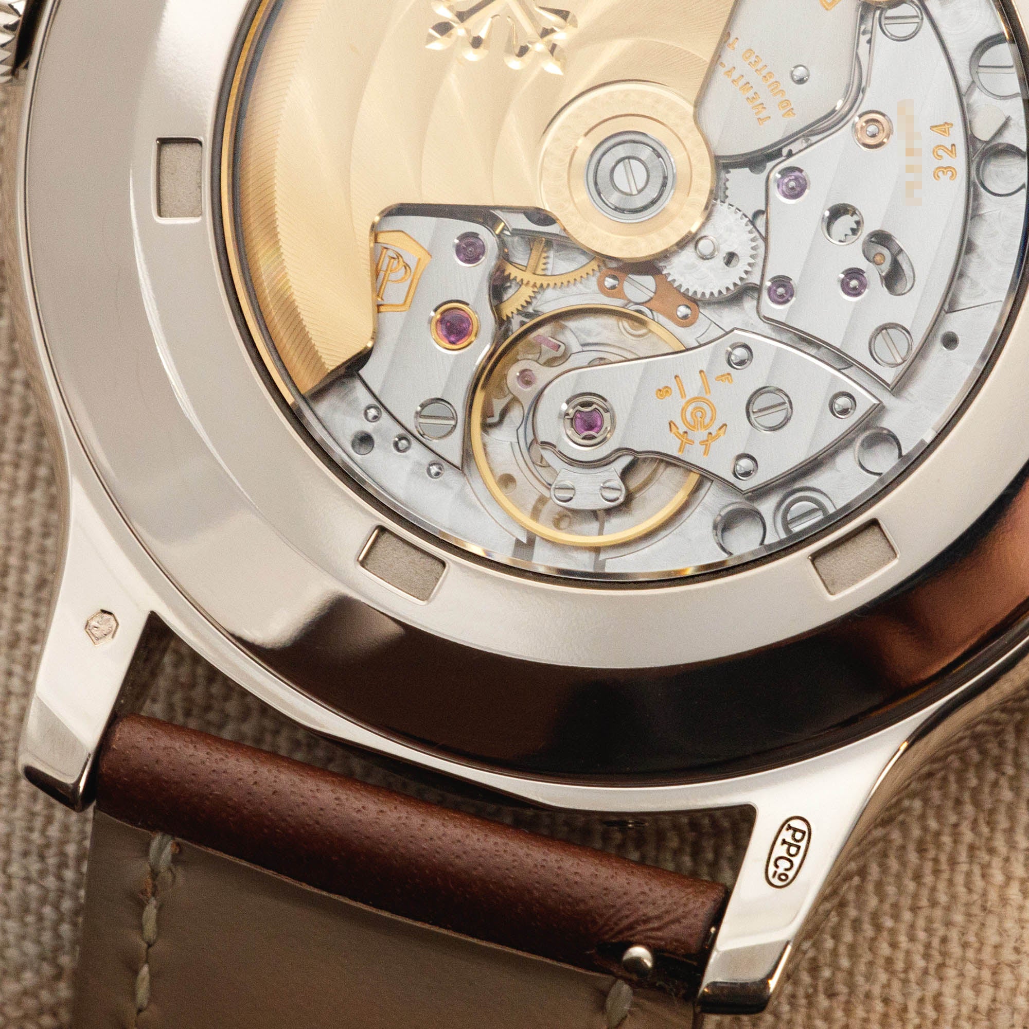 Patek Philippe White Gold Pilot Watch Ref. 5524 - Image 6