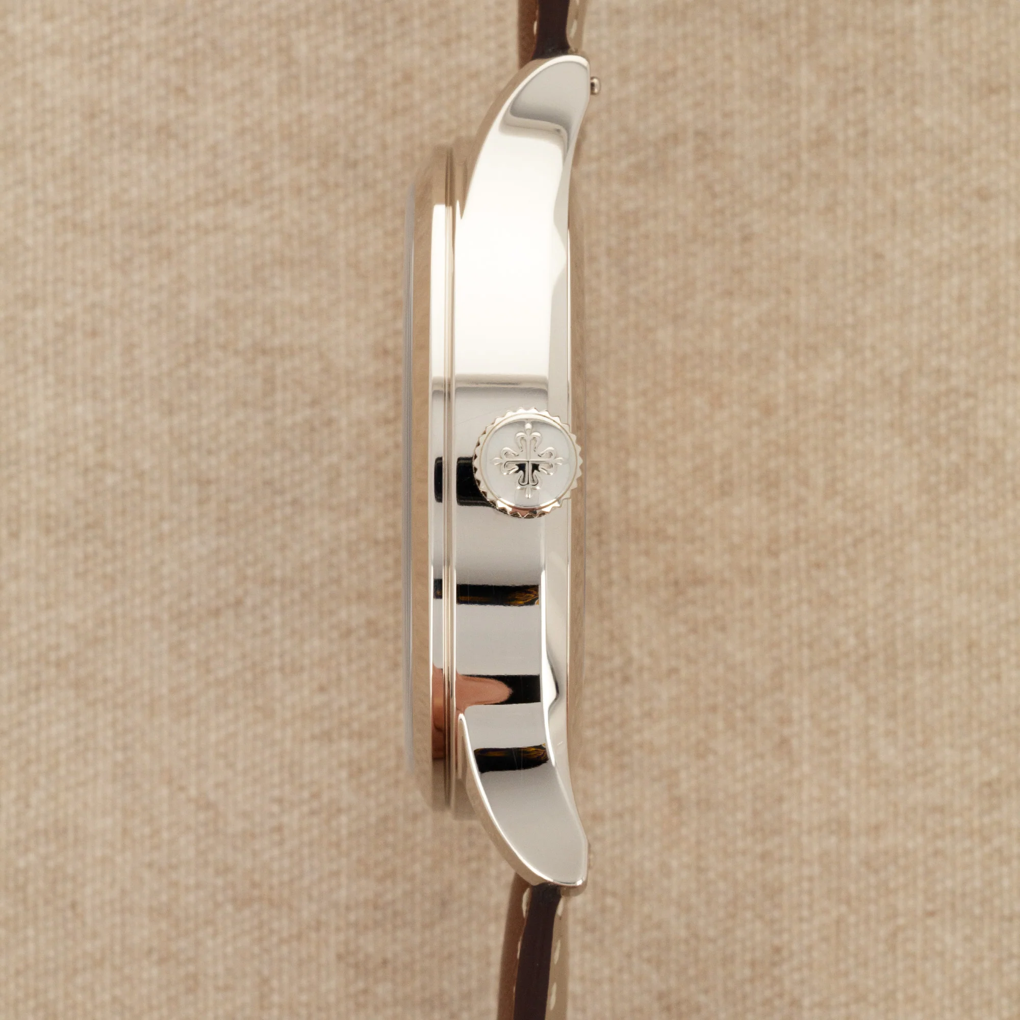 Patek Philippe White Gold Pilot Watch Ref. 5524 - Image 7