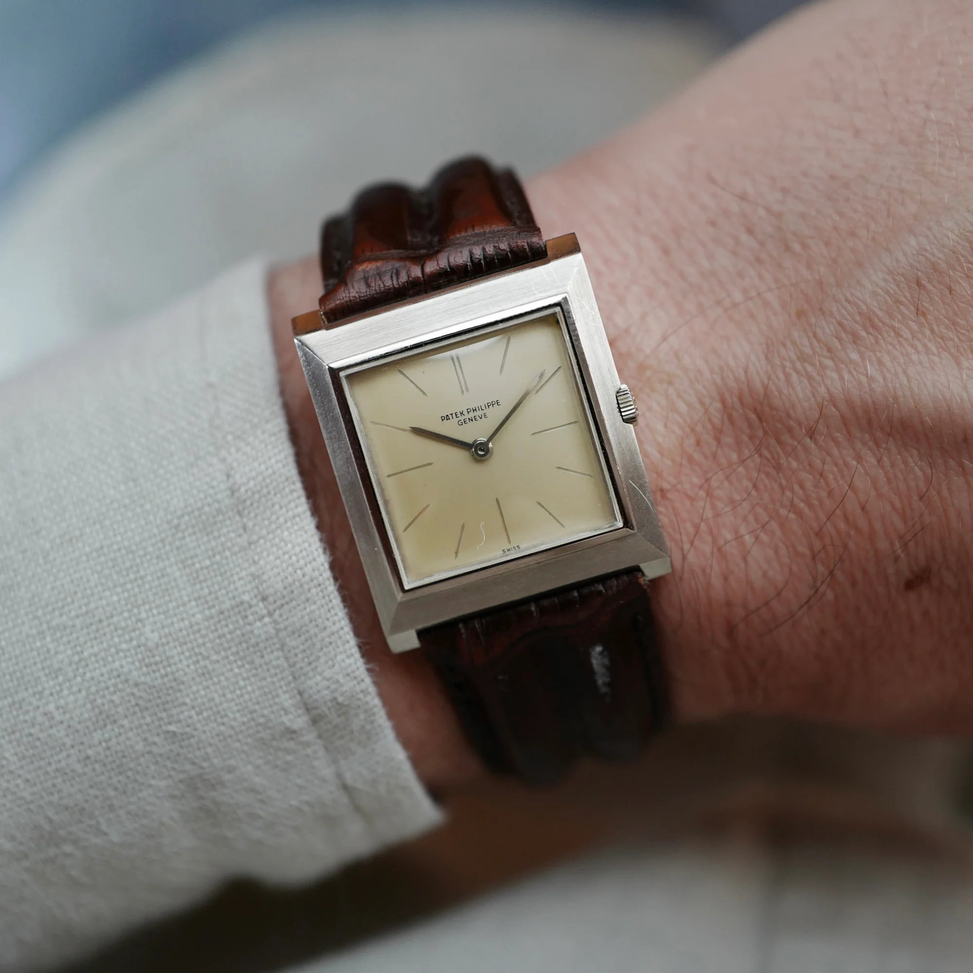 Patek Philippe White Gold Square Watch Ref. 3404 - Image 4