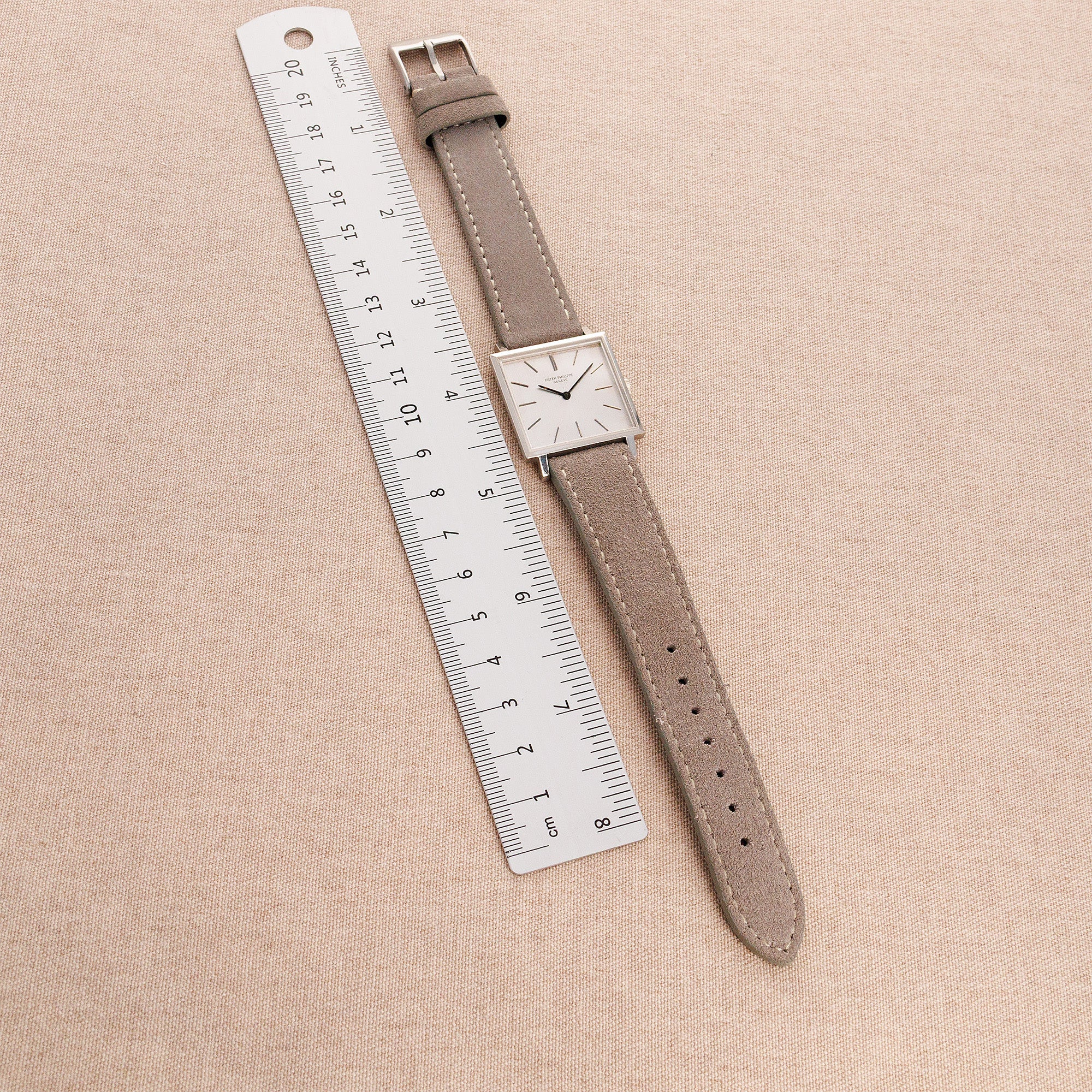 Patek Philippe White Gold Square Watch Ref. 3555 - Image 4