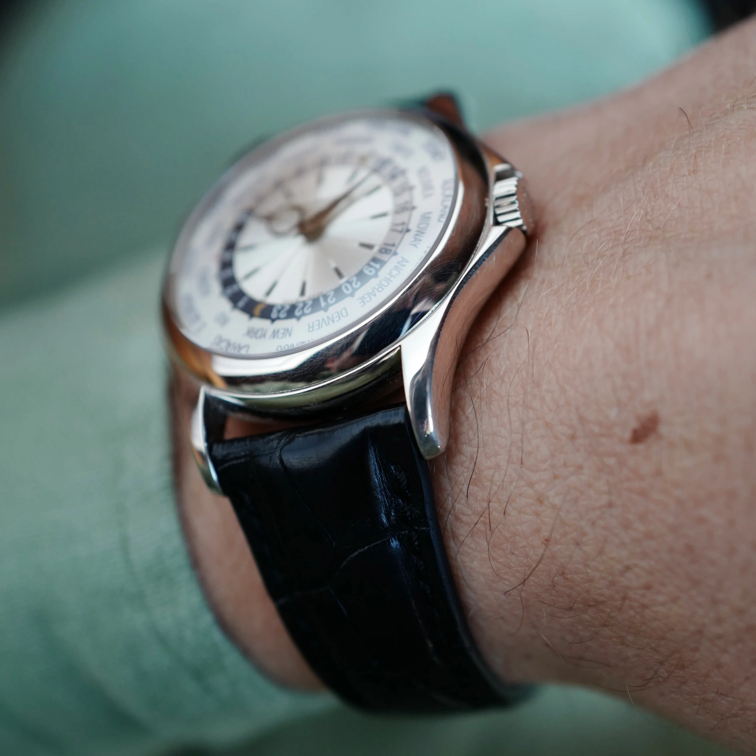 Patek Philippe White Gold World Time Watch Ref. 5130 (NEW ARRIVAL) - Image 3