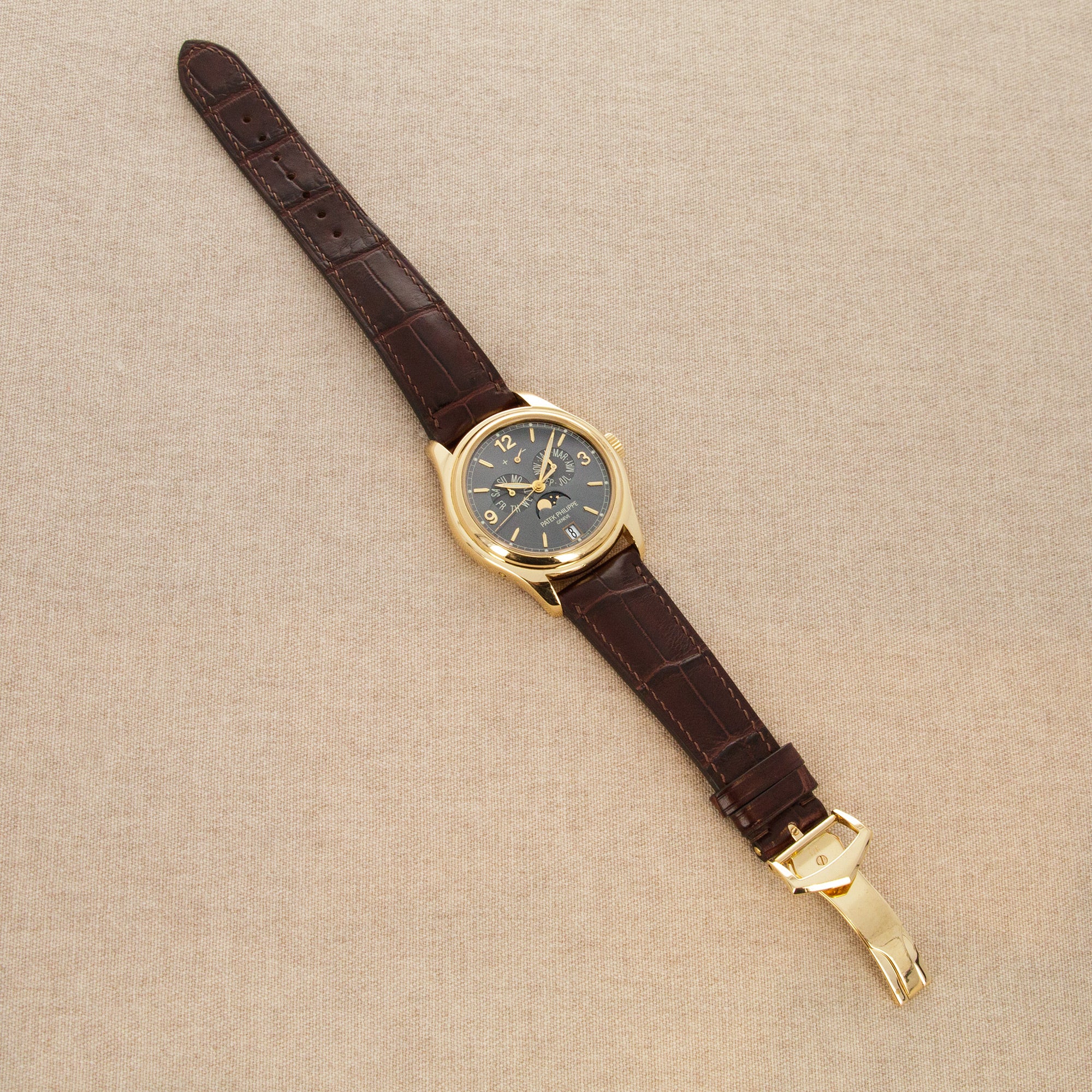 Patek Philippe Yellow Gold Annual Calendar Watch Ref. 5146 - Image 4