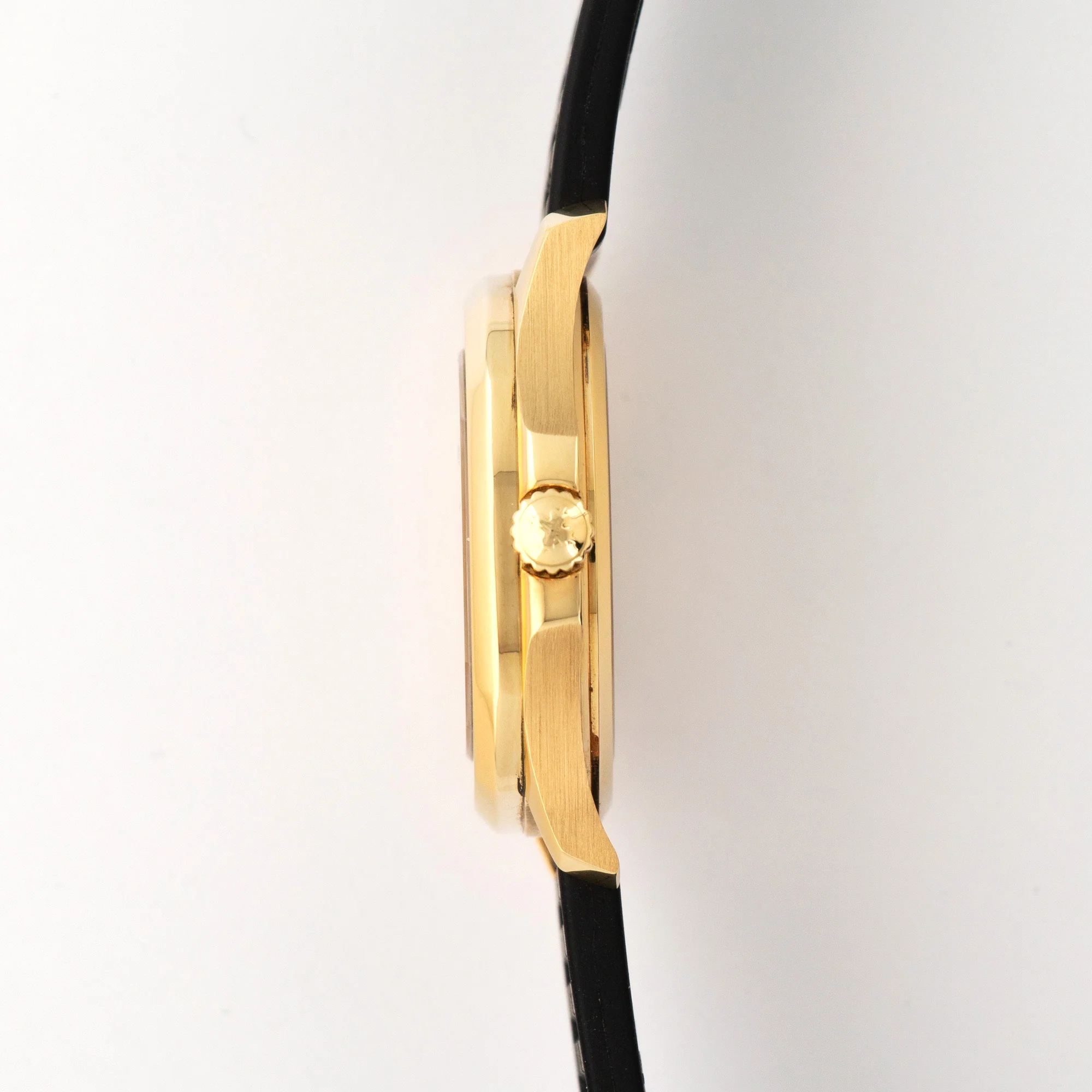 Patek Philippe Yellow Gold Aquanaut Watch Ref. 5066 - Image 3