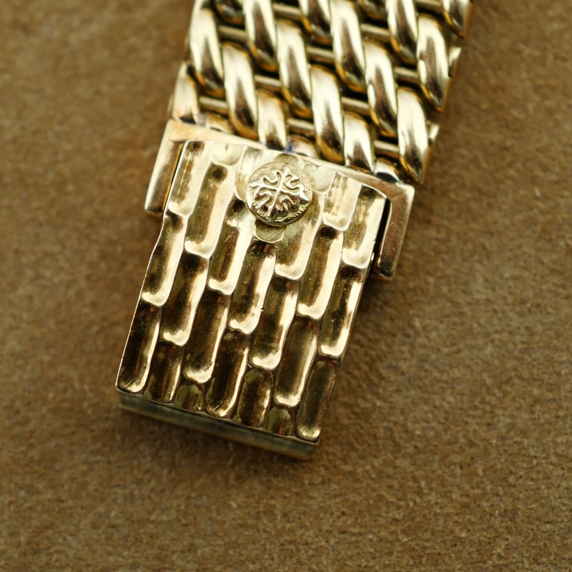 Patek Philippe Yellow Gold Automatic Ellipse Ref. 3738 - Image 6