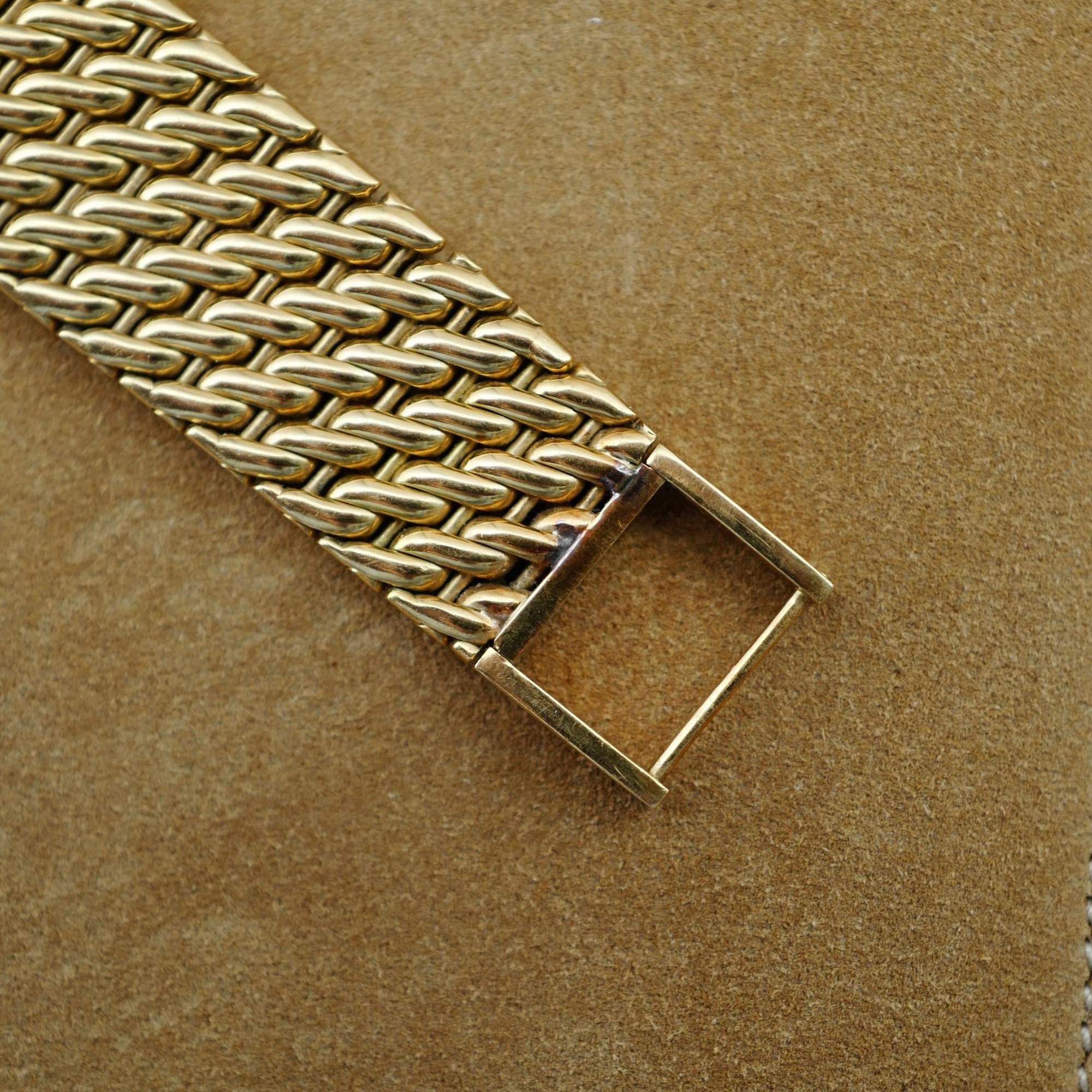 Patek Philippe Yellow Gold Automatic Ellipse Ref. 3738 - Image 8