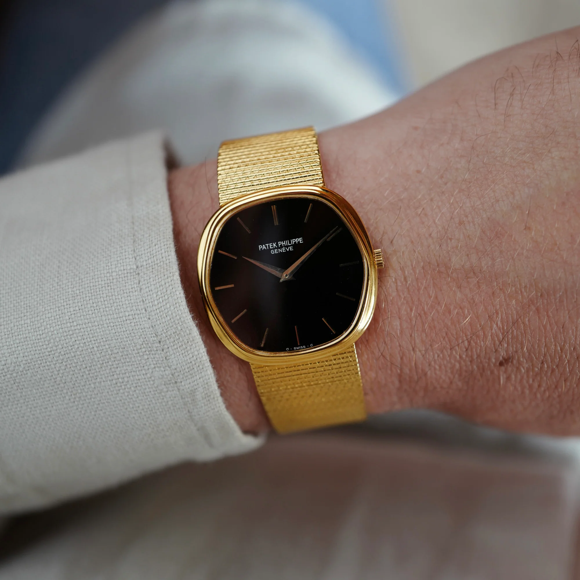 Patek Philippe Yellow Gold Automatic Watch Ref. 3861 - Image 3
