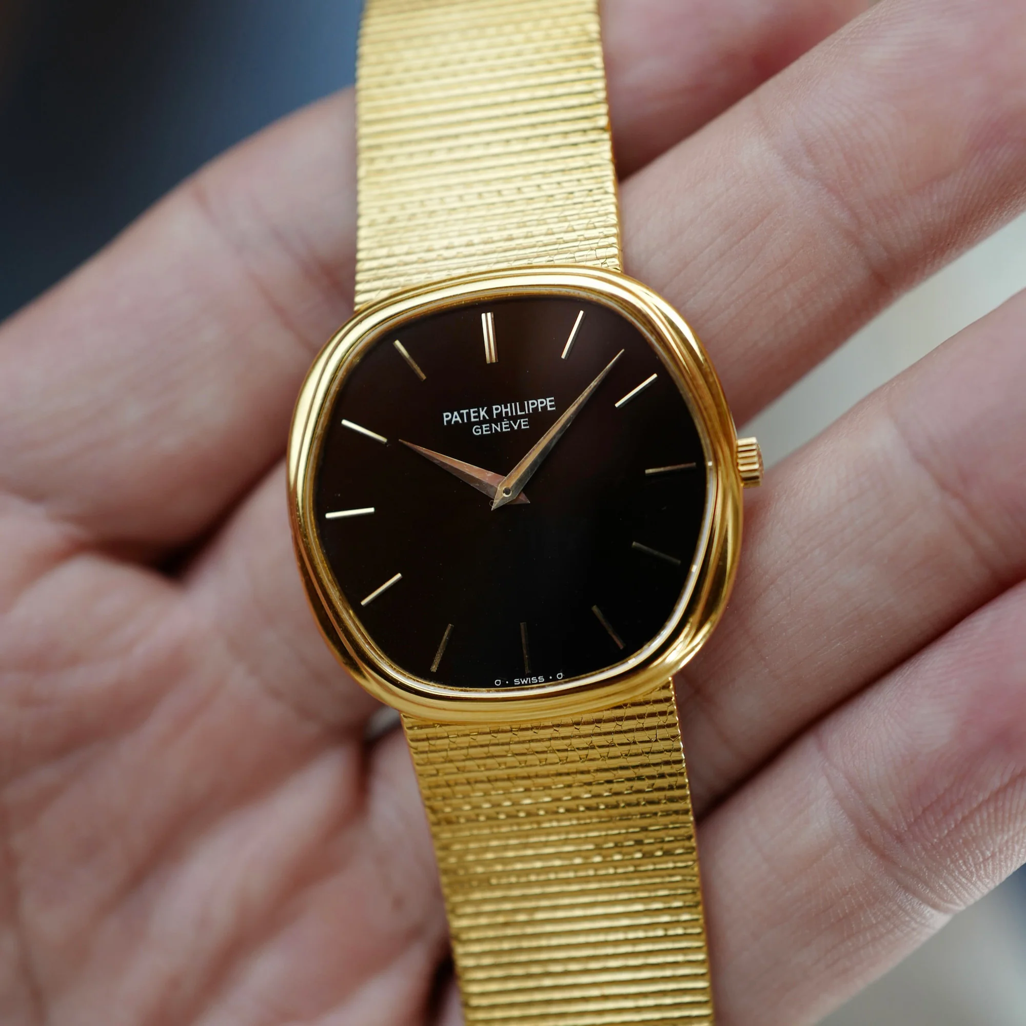 Patek Philippe Yellow Gold Automatic Watch Ref. 3861 - Image 4
