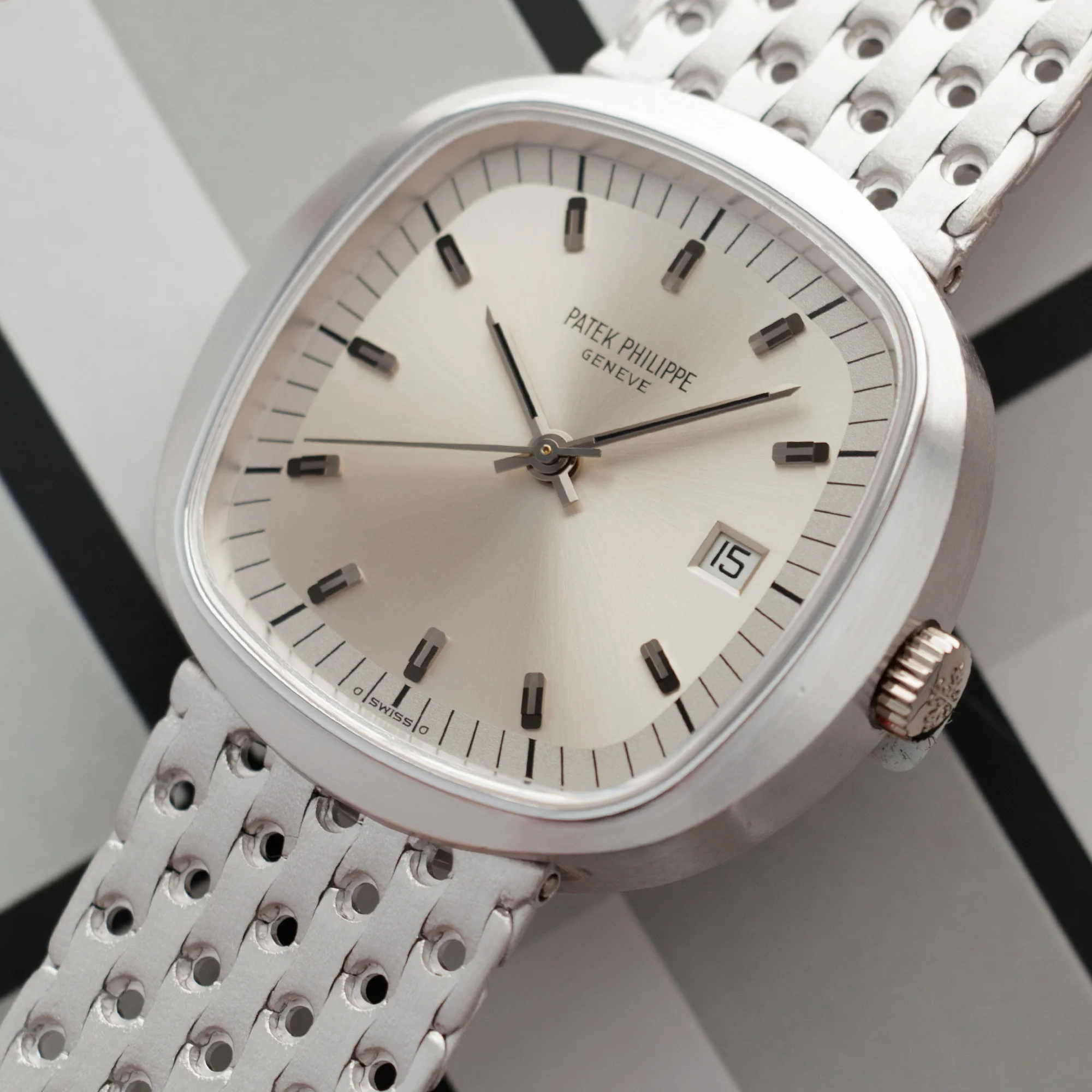 Patek Philippe White Gold Beta 21 Watch Ref. 3587 - Image 2