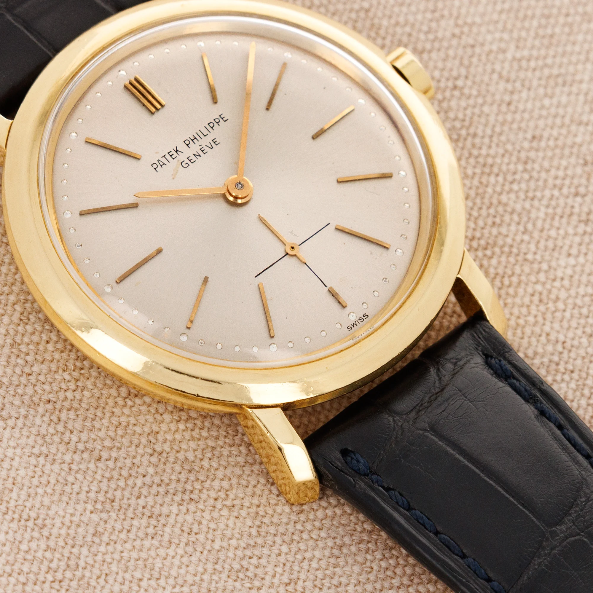 Patek Philippe Yellow Gold Calatrava Ref. 3440 - Image 4