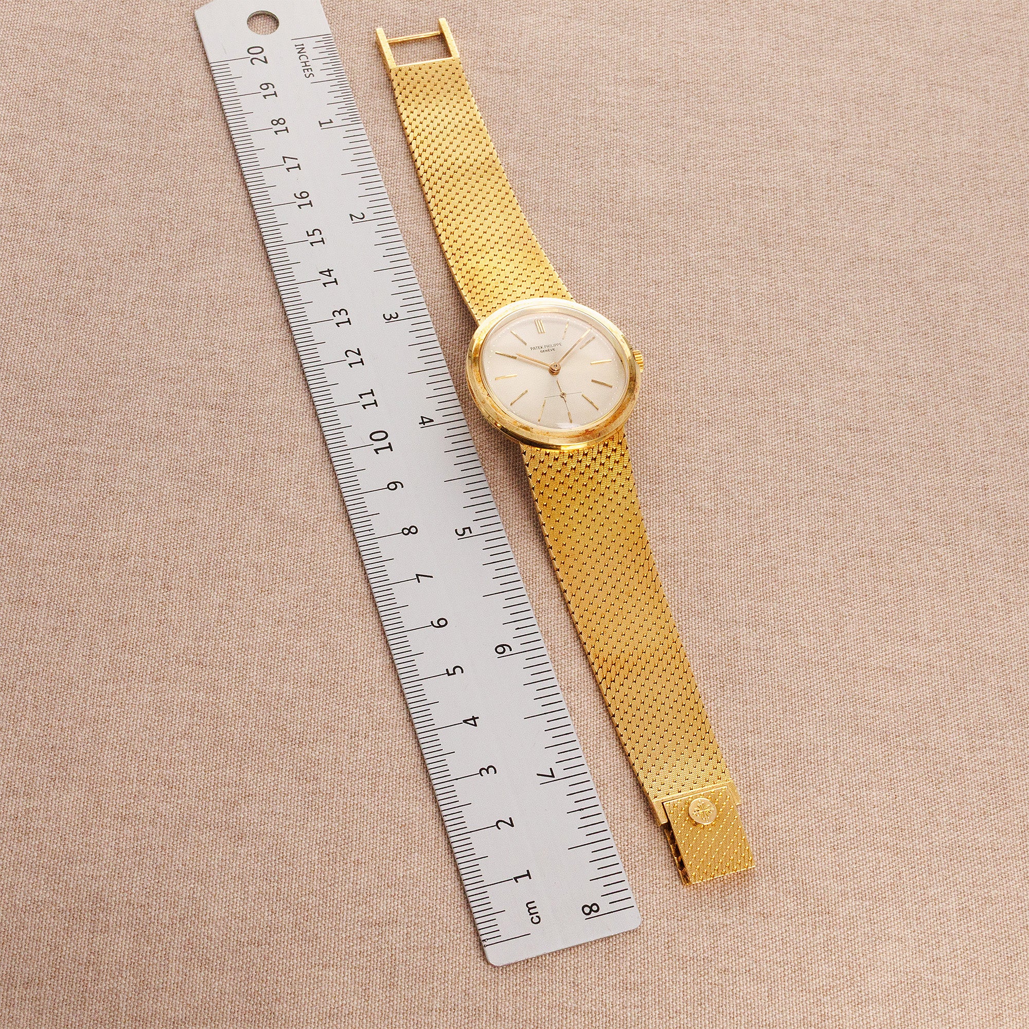 Patek Philippe Yellow Gold Calatrava Ref. 3440 on Gey Freres Band - Image 8