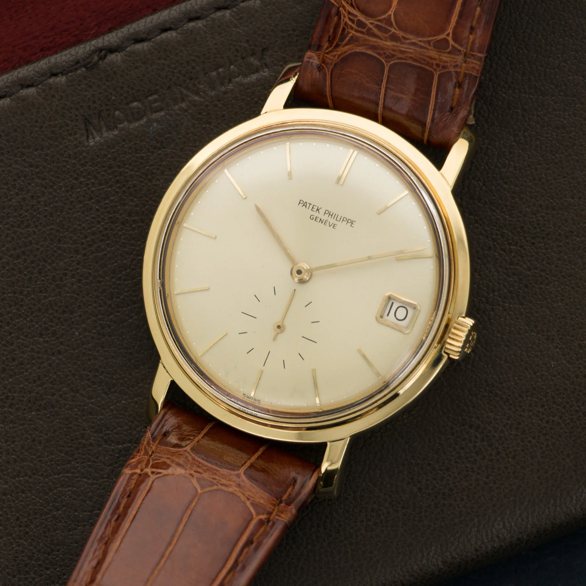 Patek Philippe Yellow Gold Calatrava Watch Ref. 3445 - Image 2