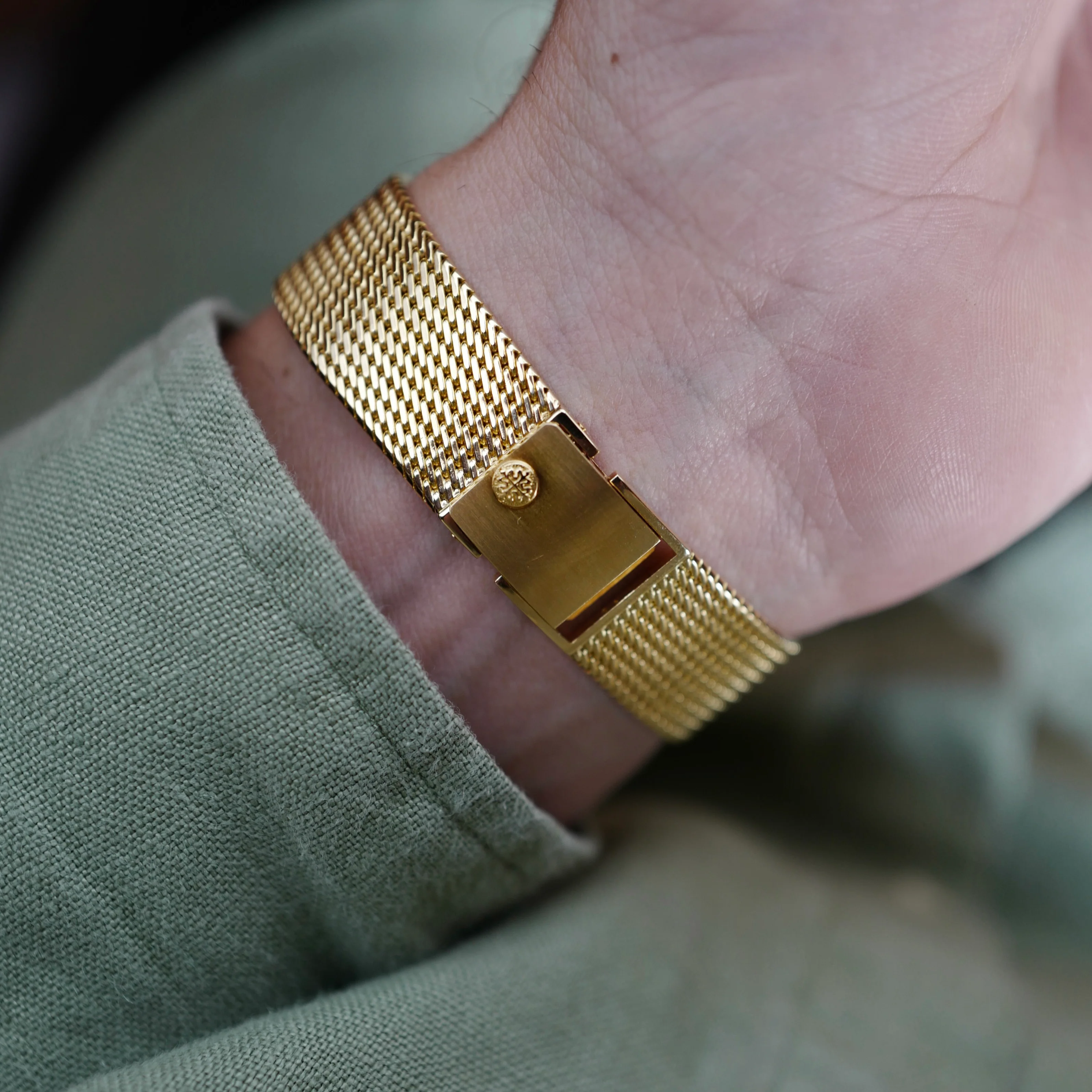 Patek Philippe Yellow Gold Calatrava Watch Ref. 3919 (NEW ARRIVAL) - Image 3