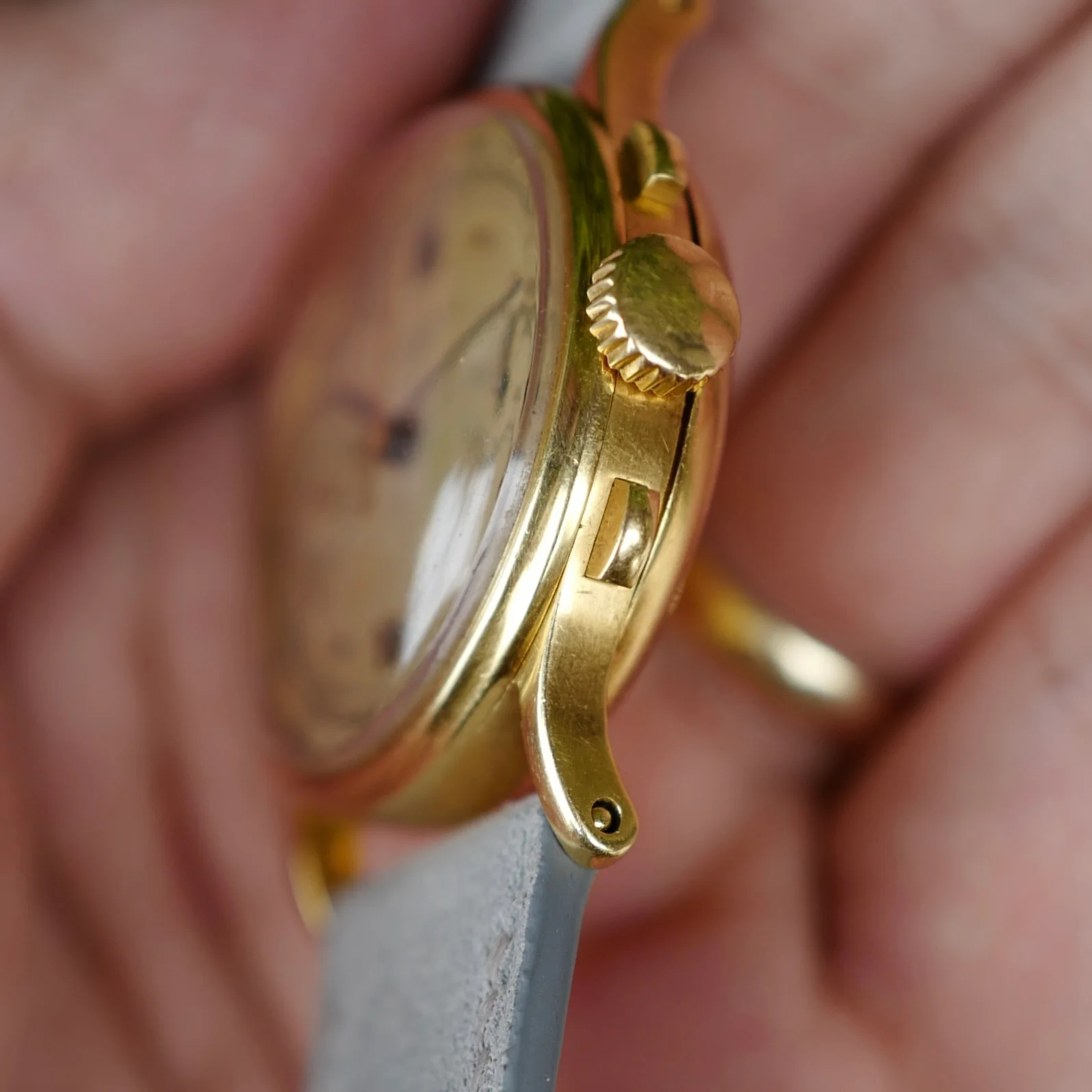 Patek Philippe Yellow Gold Chronograph Watch Ref. 130 (New Arrival) - Image 5