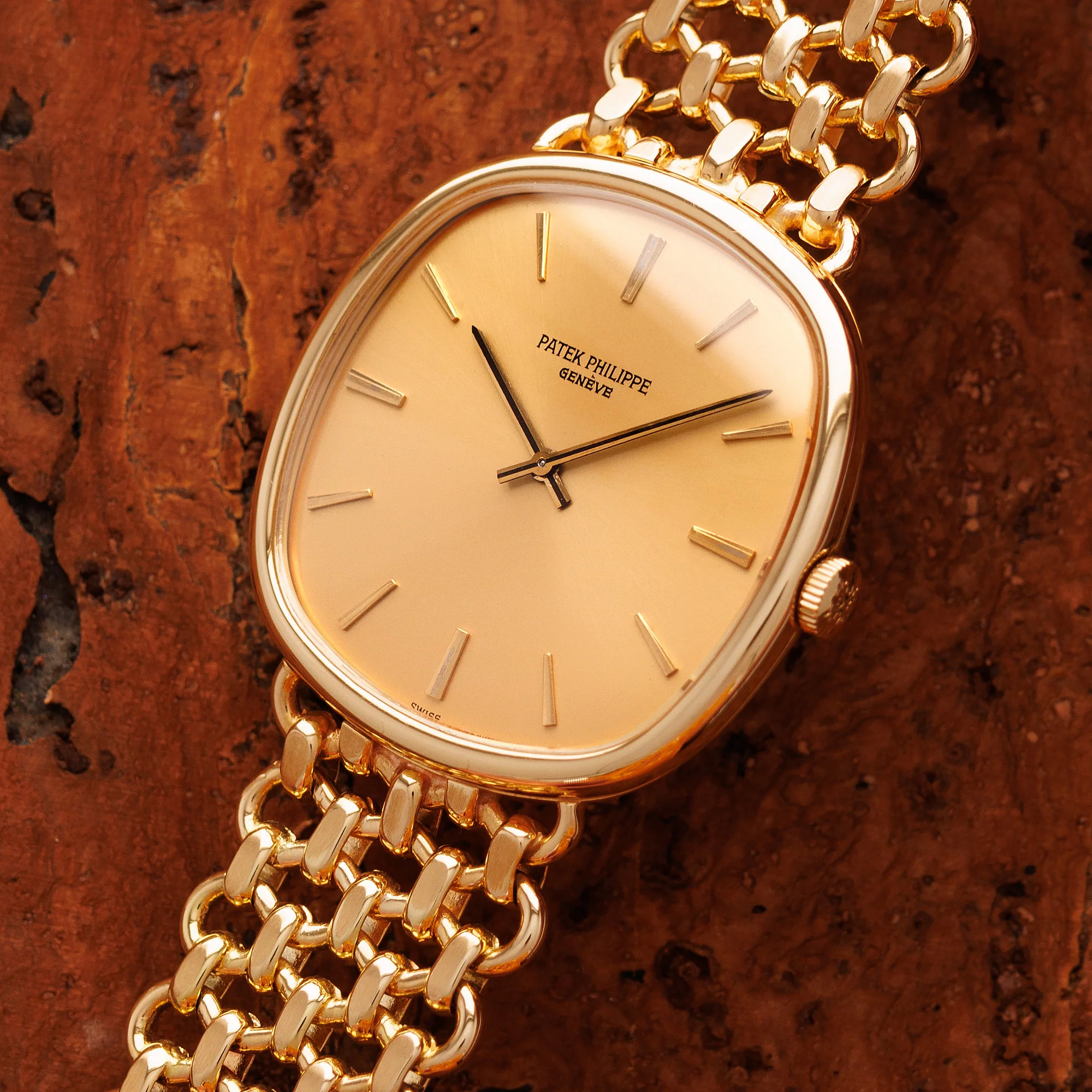 Patek Philippe Yellow Gold Circle Watch Ref. 3844 - Image 2