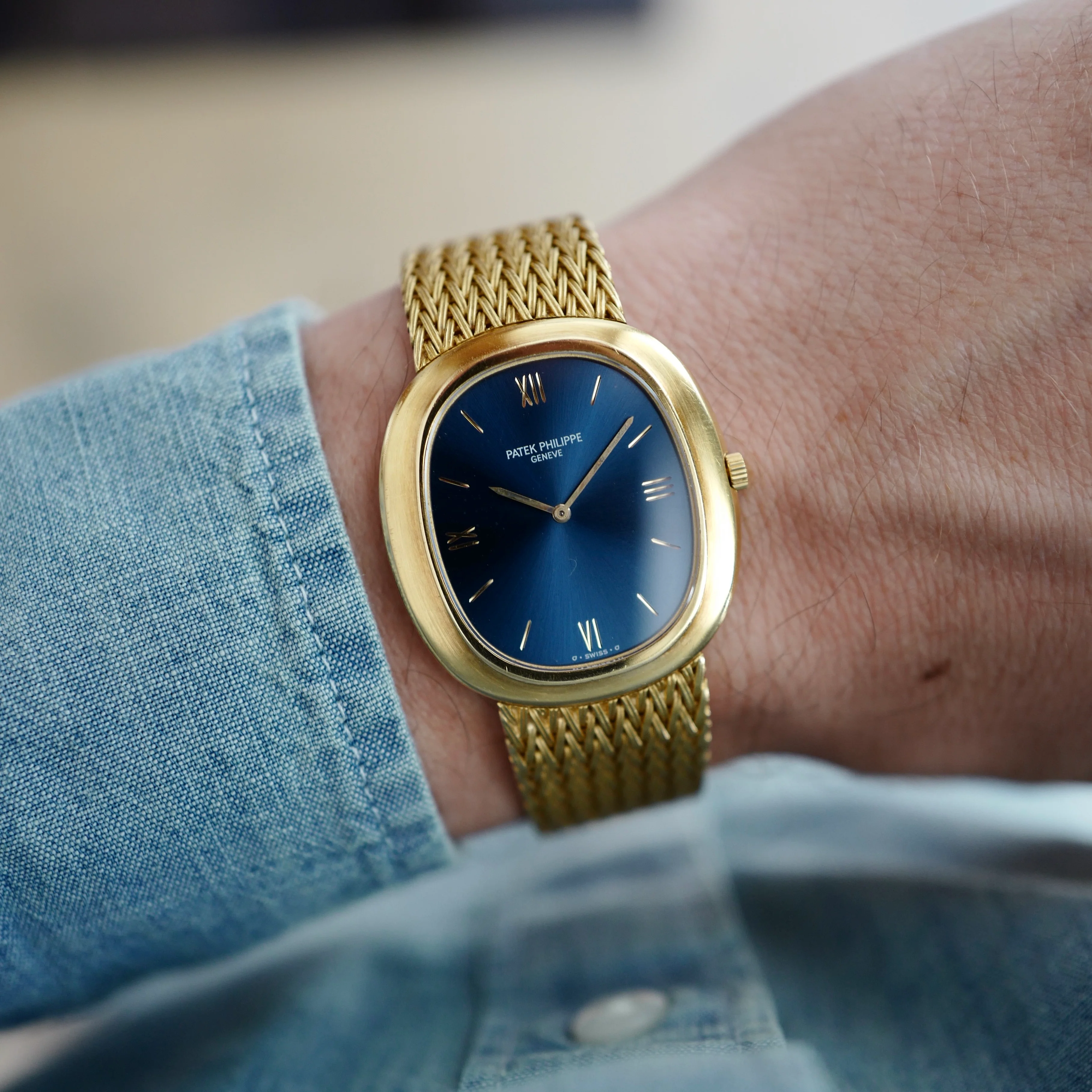 Patek Philippe Yellow Gold Ellipse Automatic Watch, Ref. 3589 - Image 5