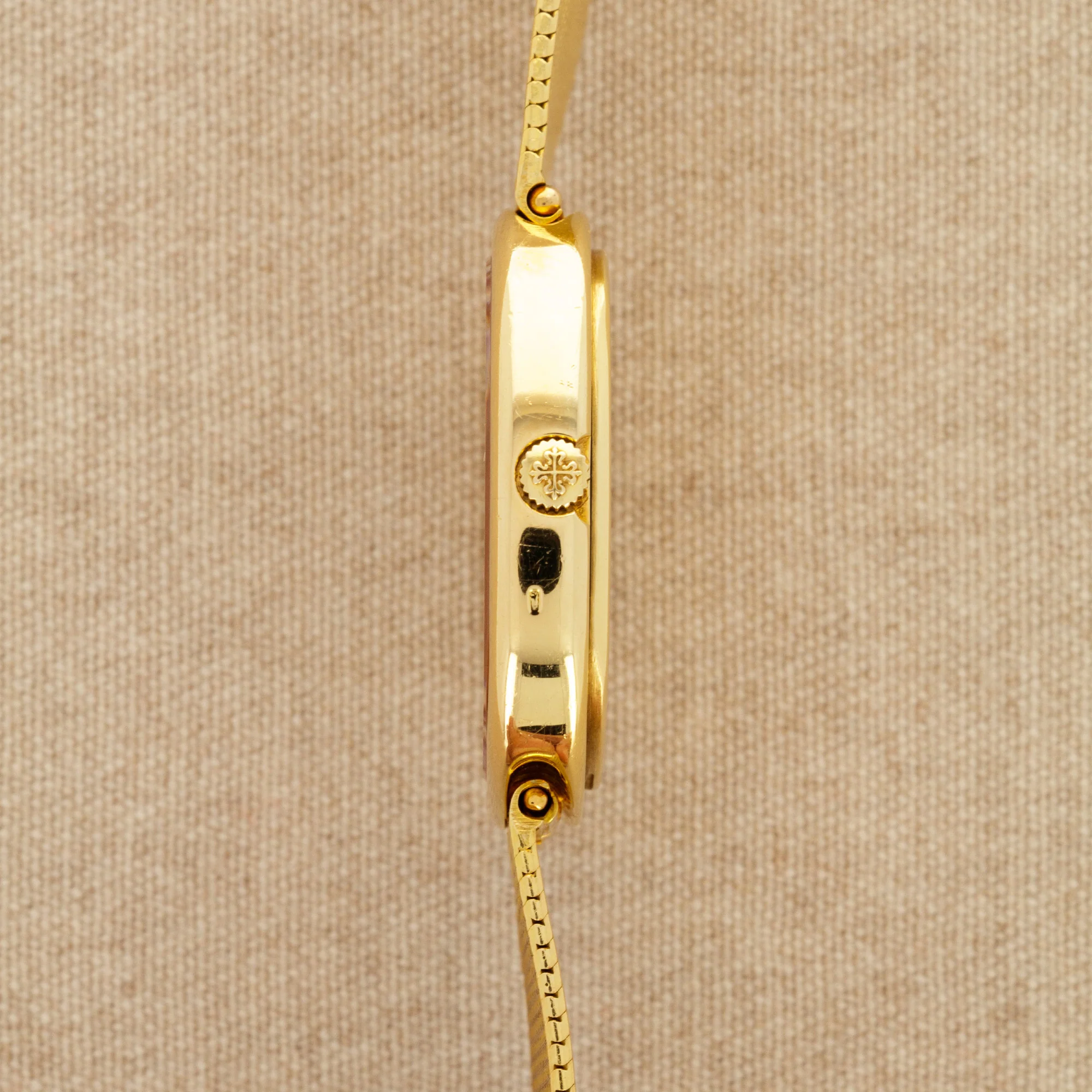 Patek Philippe Yellow Gold Golden Circle Ref. 3604 - Image 7