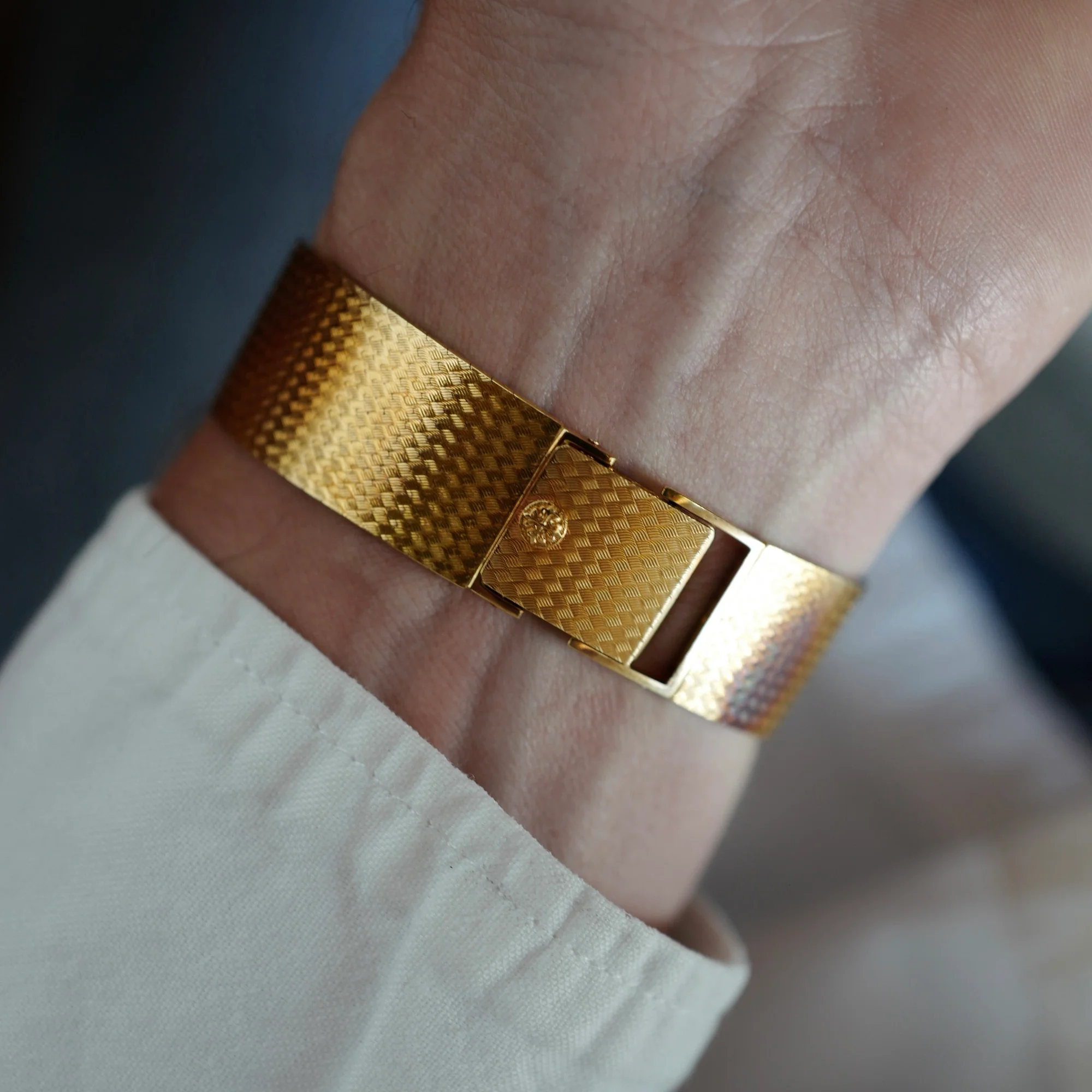 Patek Philippe Yellow Gold Golden Ellipse Watch Ref. 3862 - Image 4