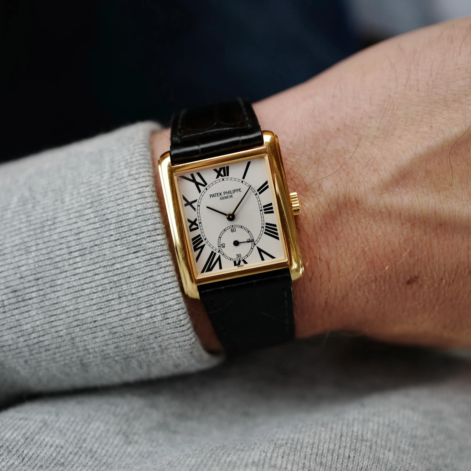 Patek Philippe Yellow Gold Gondolo Ref. 5014 - Image 3