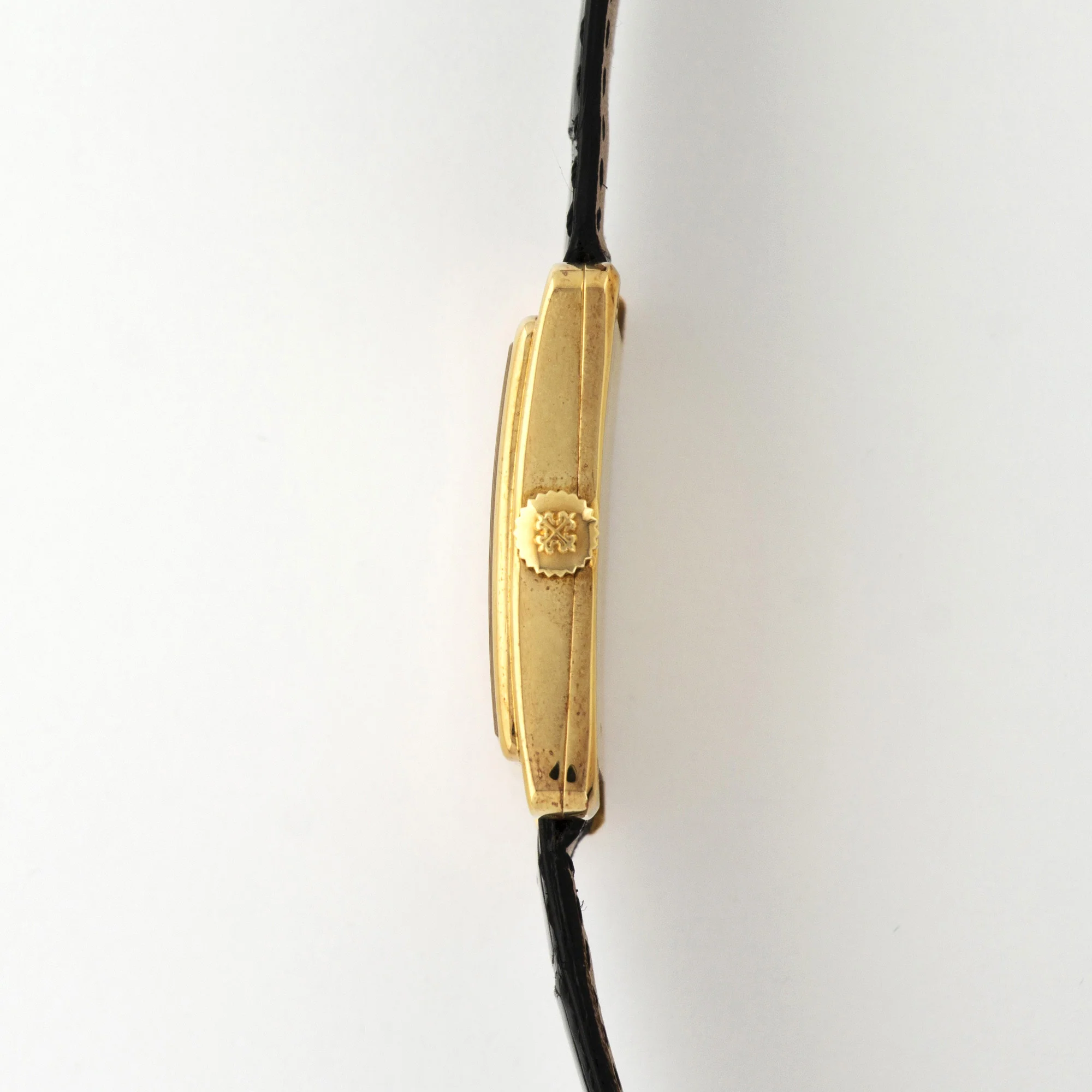 Patek Philippe Yellow Gold Gondolo Watch Ref. 5010 - Image 3