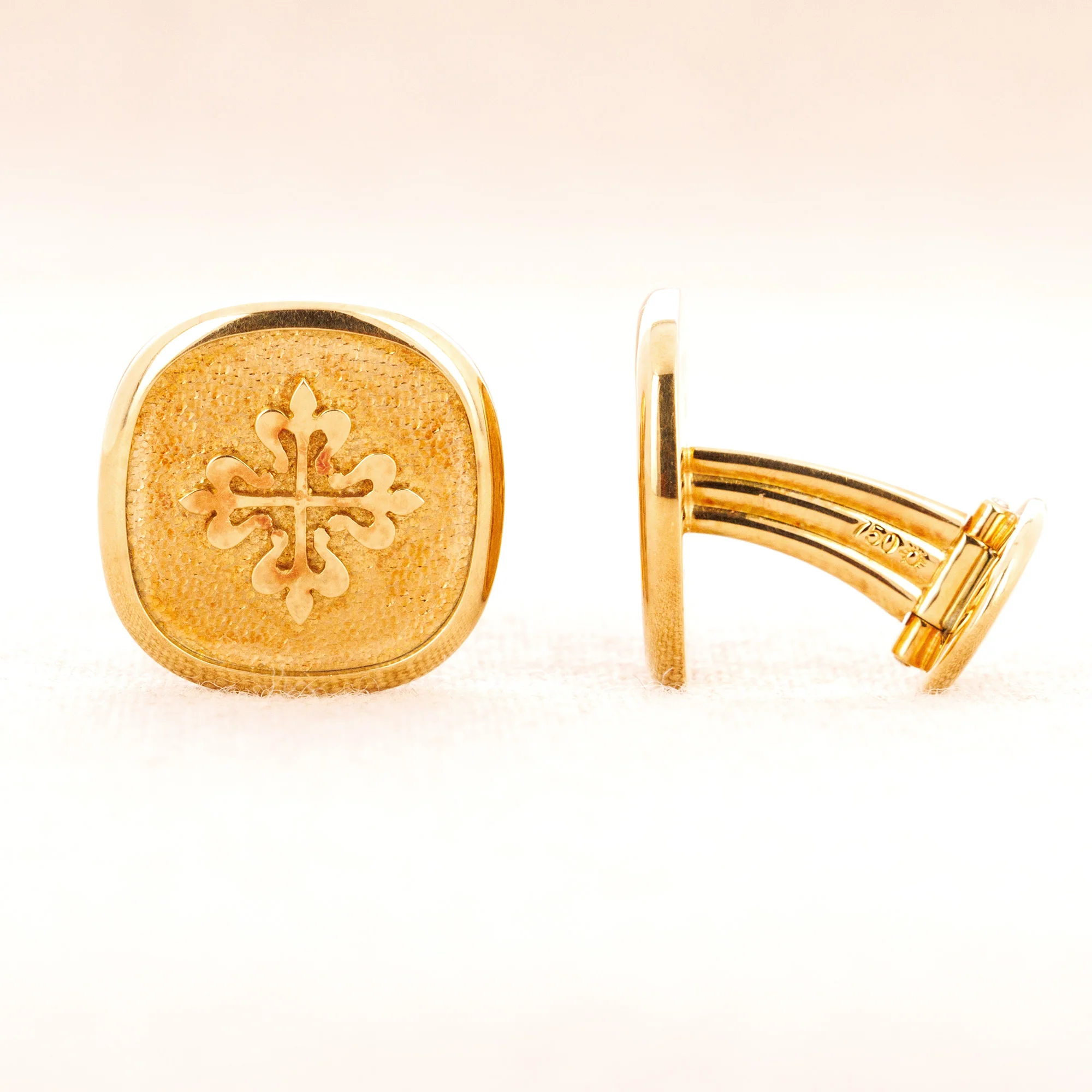 Patek Philippe Yellow Gold Logo Cufflinks - Image 3