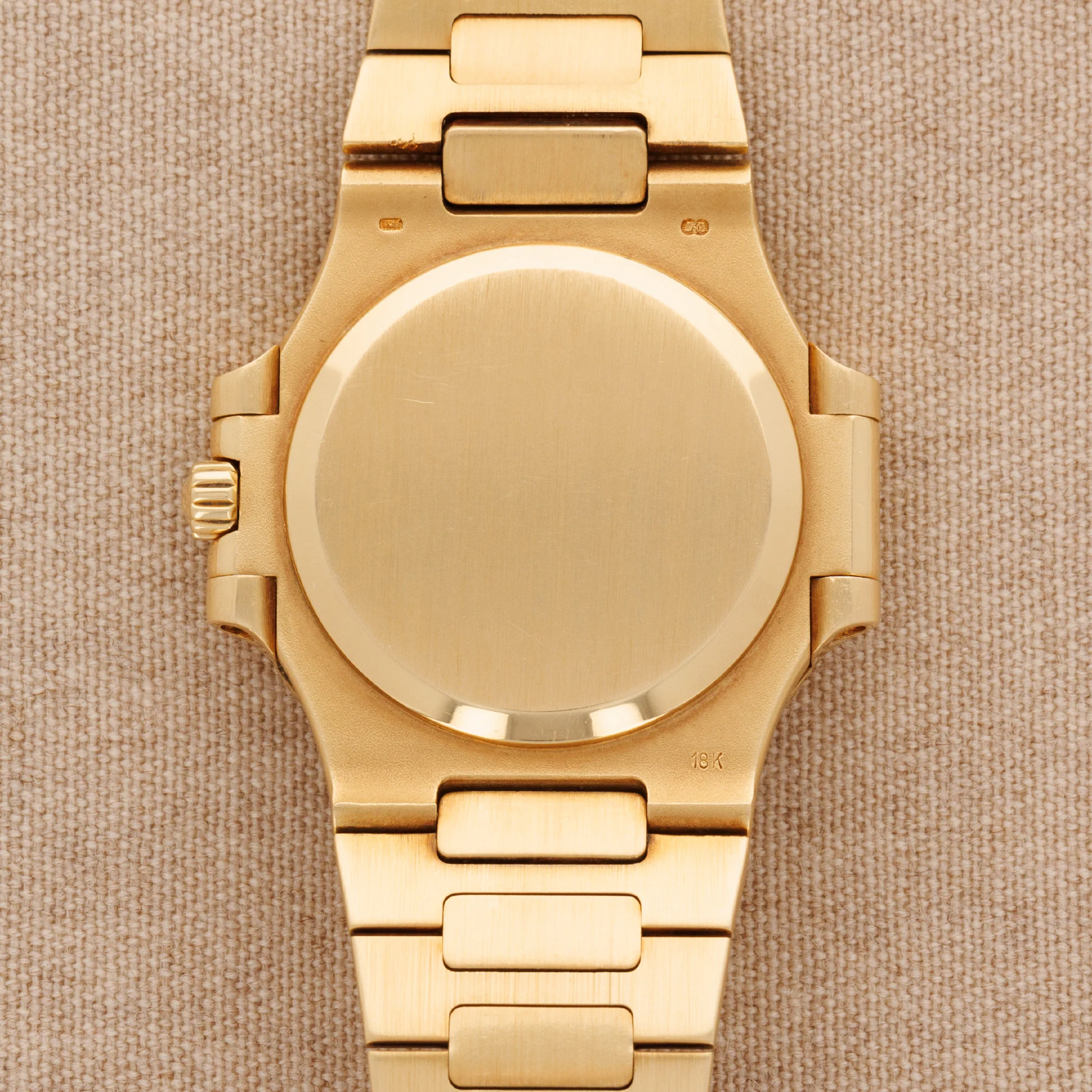 Patek Philippe Yellow Gold Nautilus Watch Ref. 3800 - Image 3