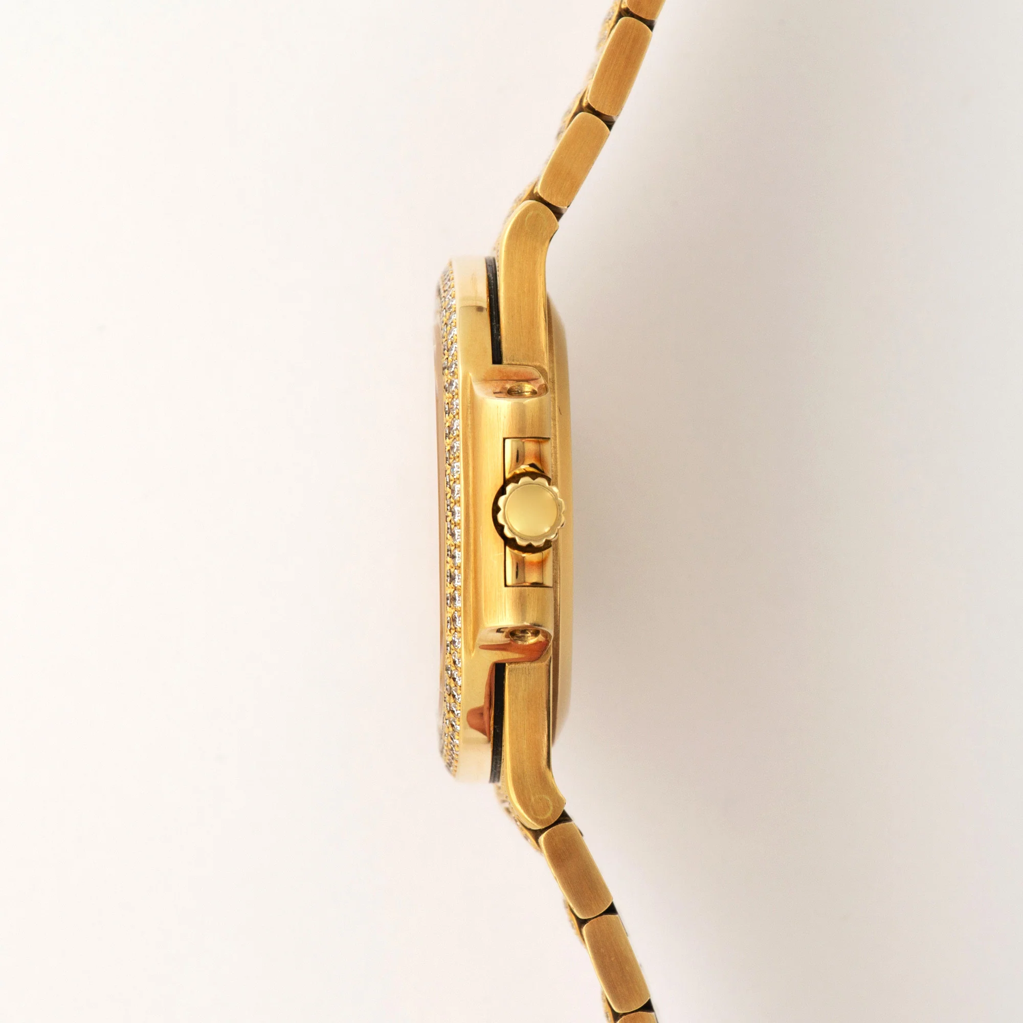 Patek Philippe Yellow Gold Nautilus Diamond Watch Ref. 3800 - Image 3