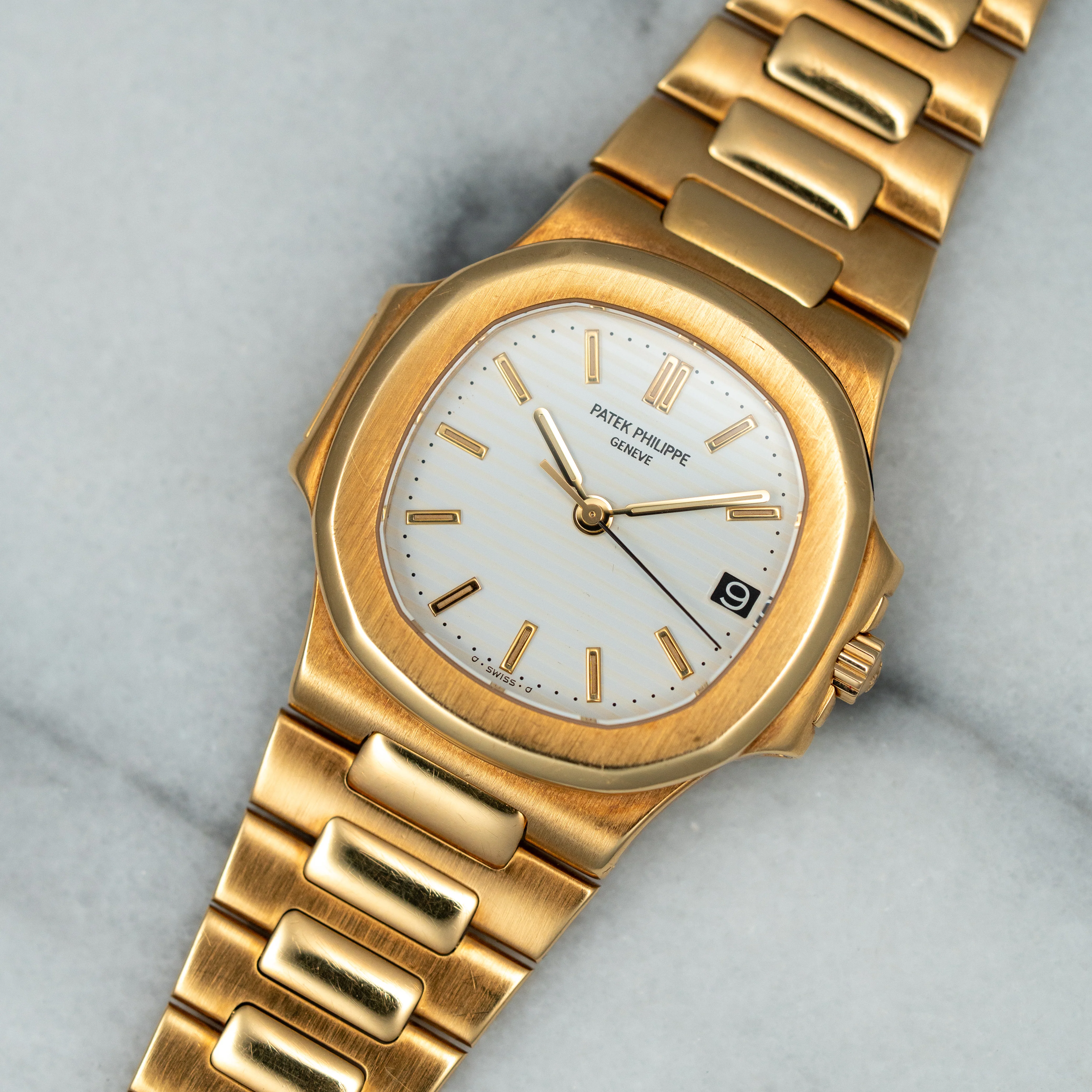 Patek Philippe Yellow Gold Nautilus Ref. 3800 (New Arrival)