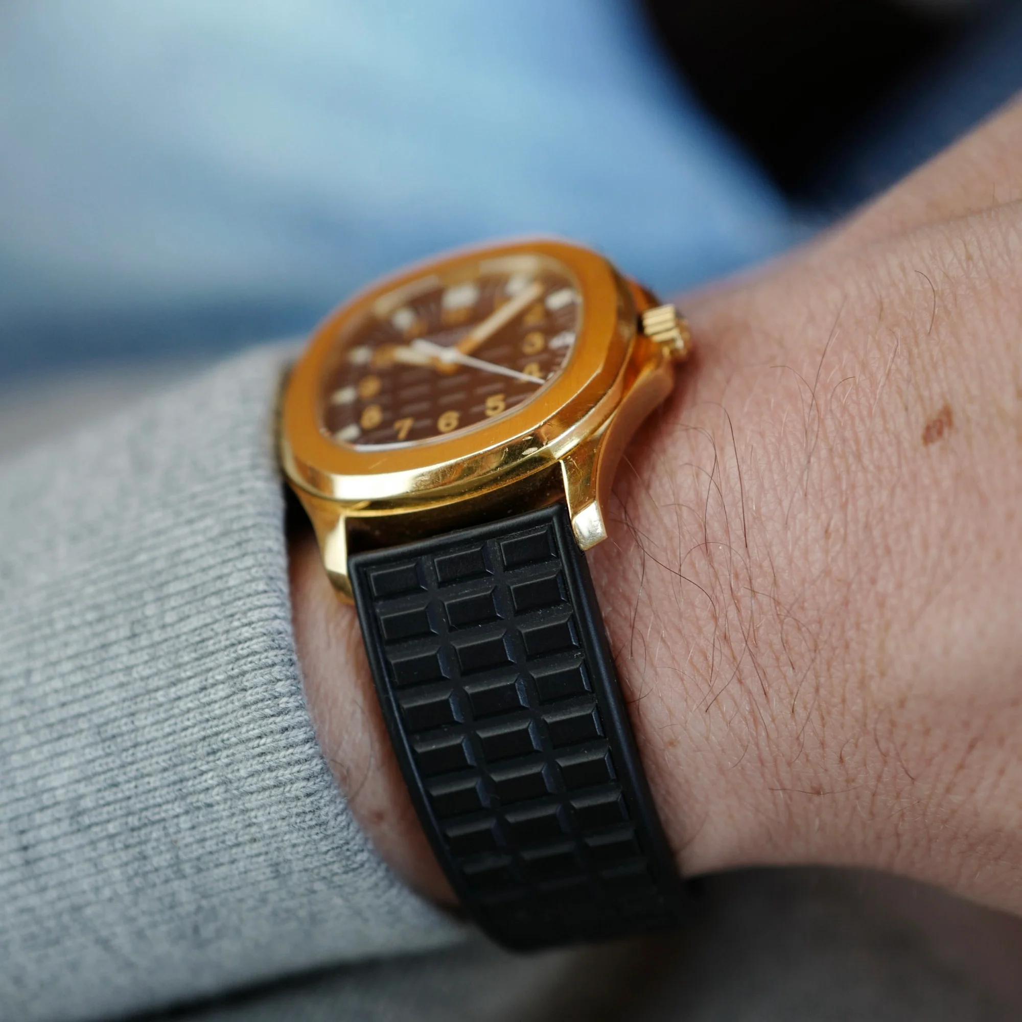 Patek Philippe Yellow Gold Nautilus Ref. 5066 - Image 8