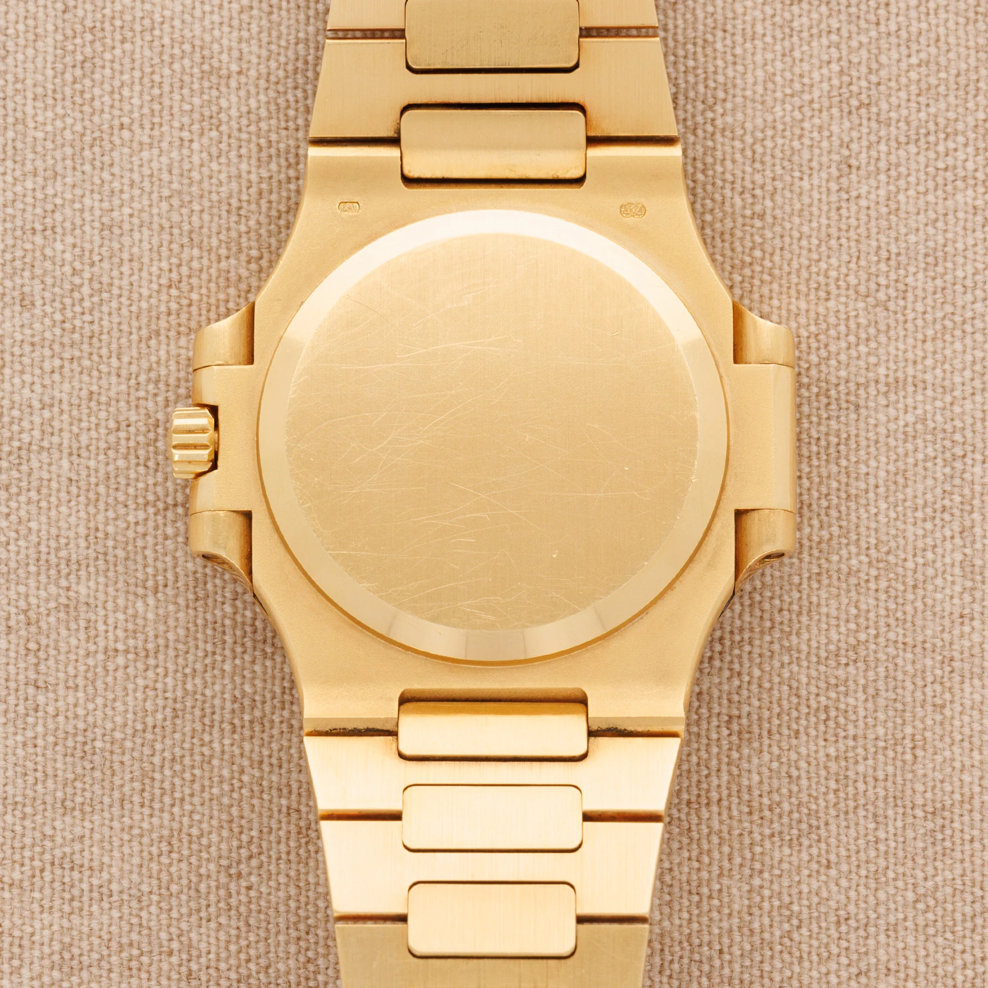 Patek Philippe Yellow Gold Nautilus Watch Ref. 3800/103 - Image 3
