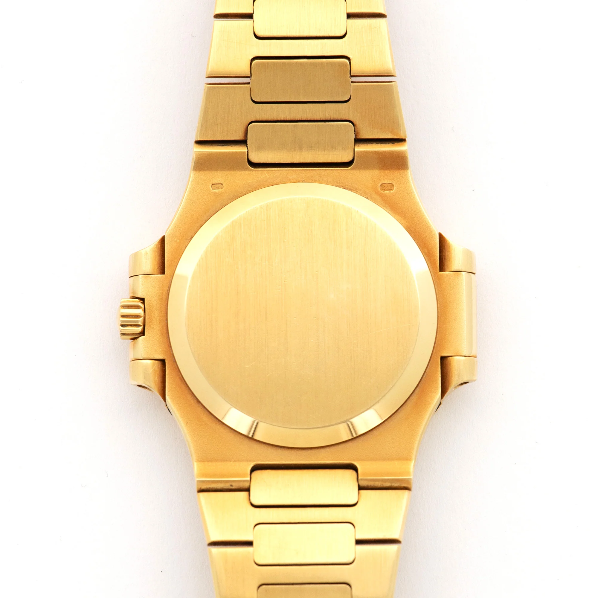 Patek Philippe Yellow Gold Nautilus Watch Ref. 3800 - Image 4