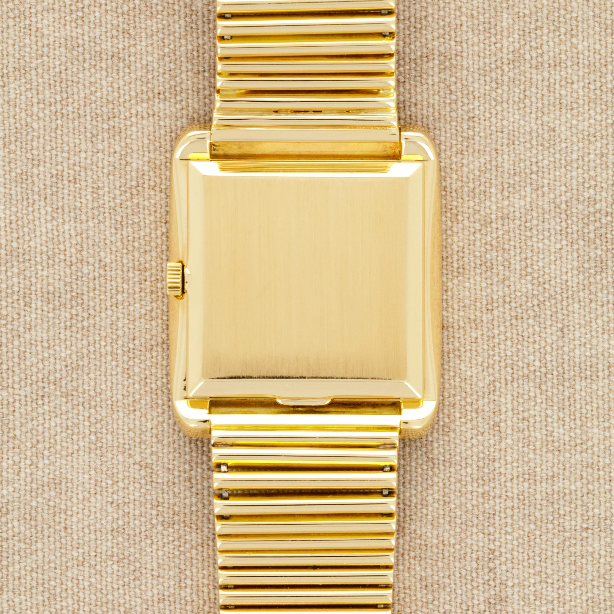 Patek Philippe Yellow Gold Onyx Dial Ref. 3733 - Image 6