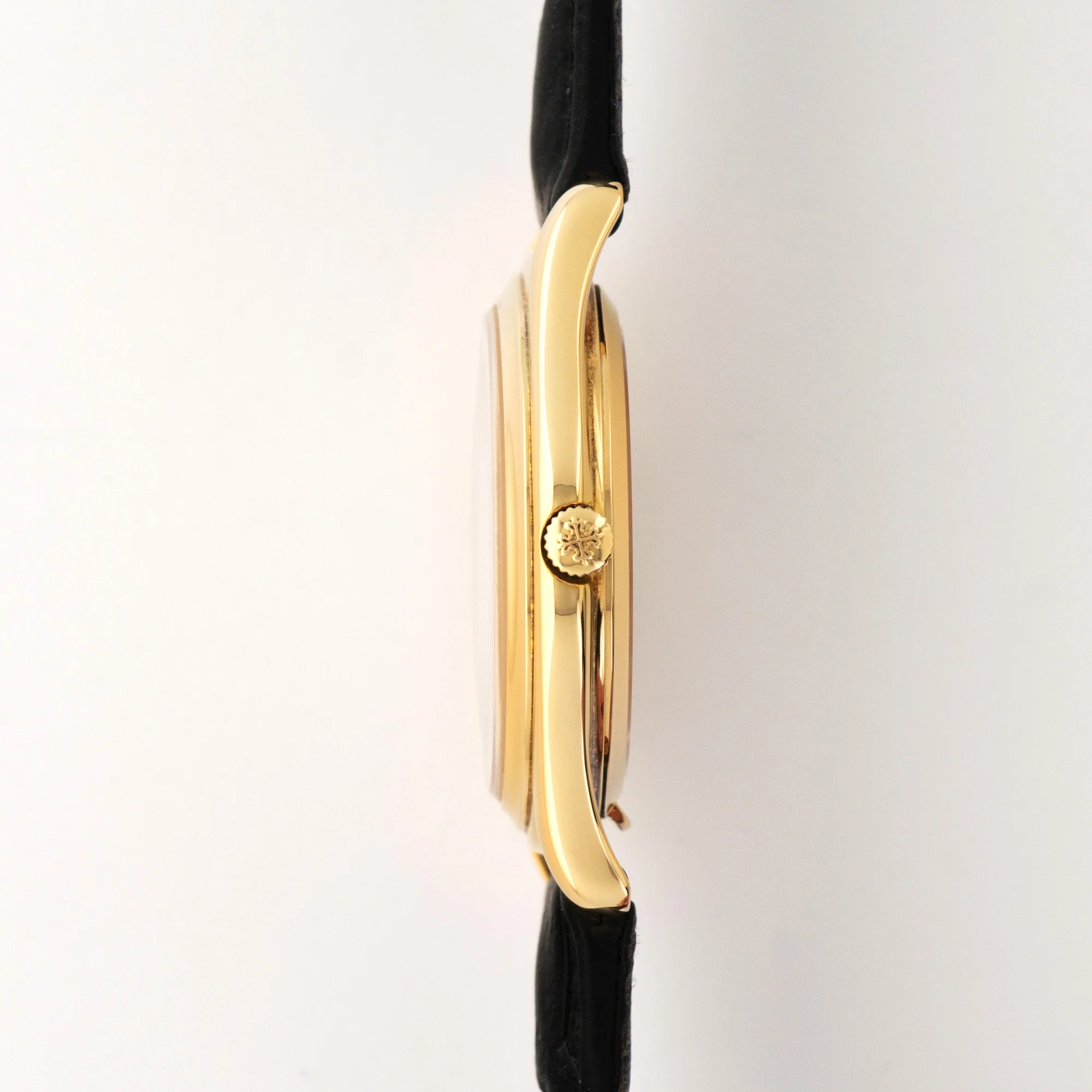 Patek Philippe Yellow Gold Perpetual Calendar Watch Ref. 3940 - Image 3