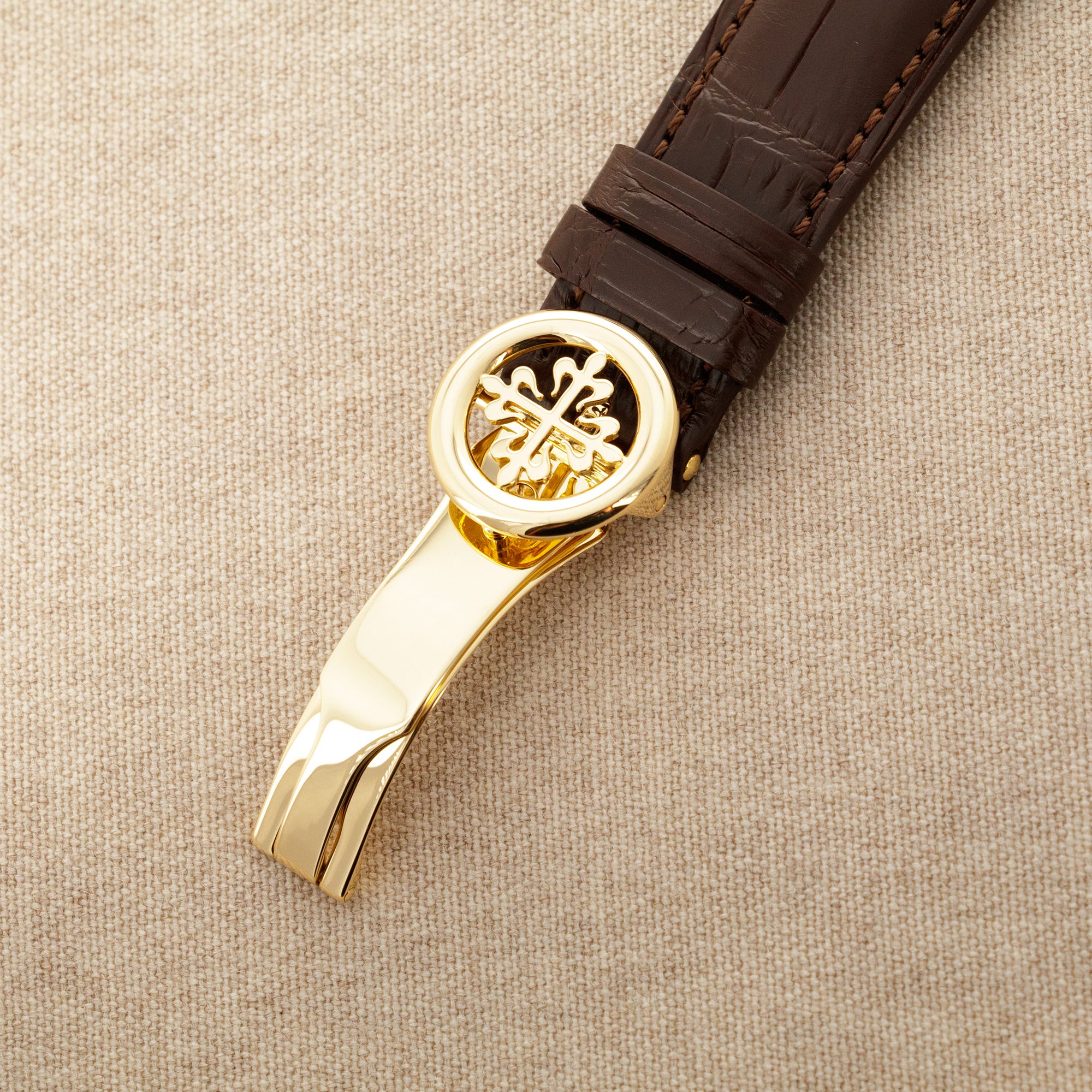 Patek Philippe Yellow Gold Perpetual Calendar Watch Ref. 5140 - Image 8