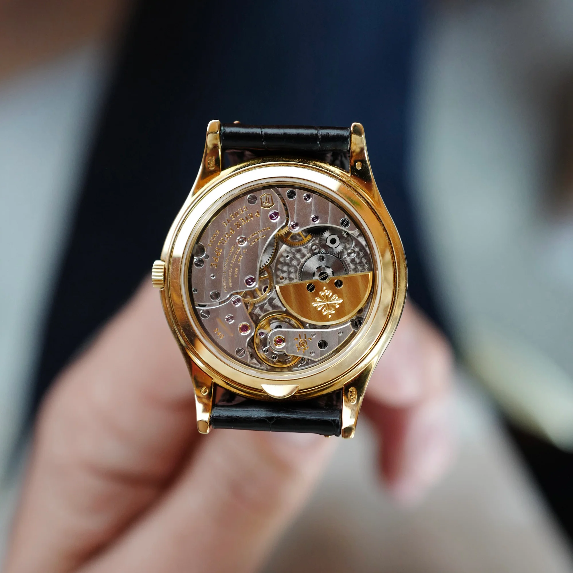 Patek Philippe Yellow Gold Perpetual Calendar Watch Ref. 5140 - Image 4