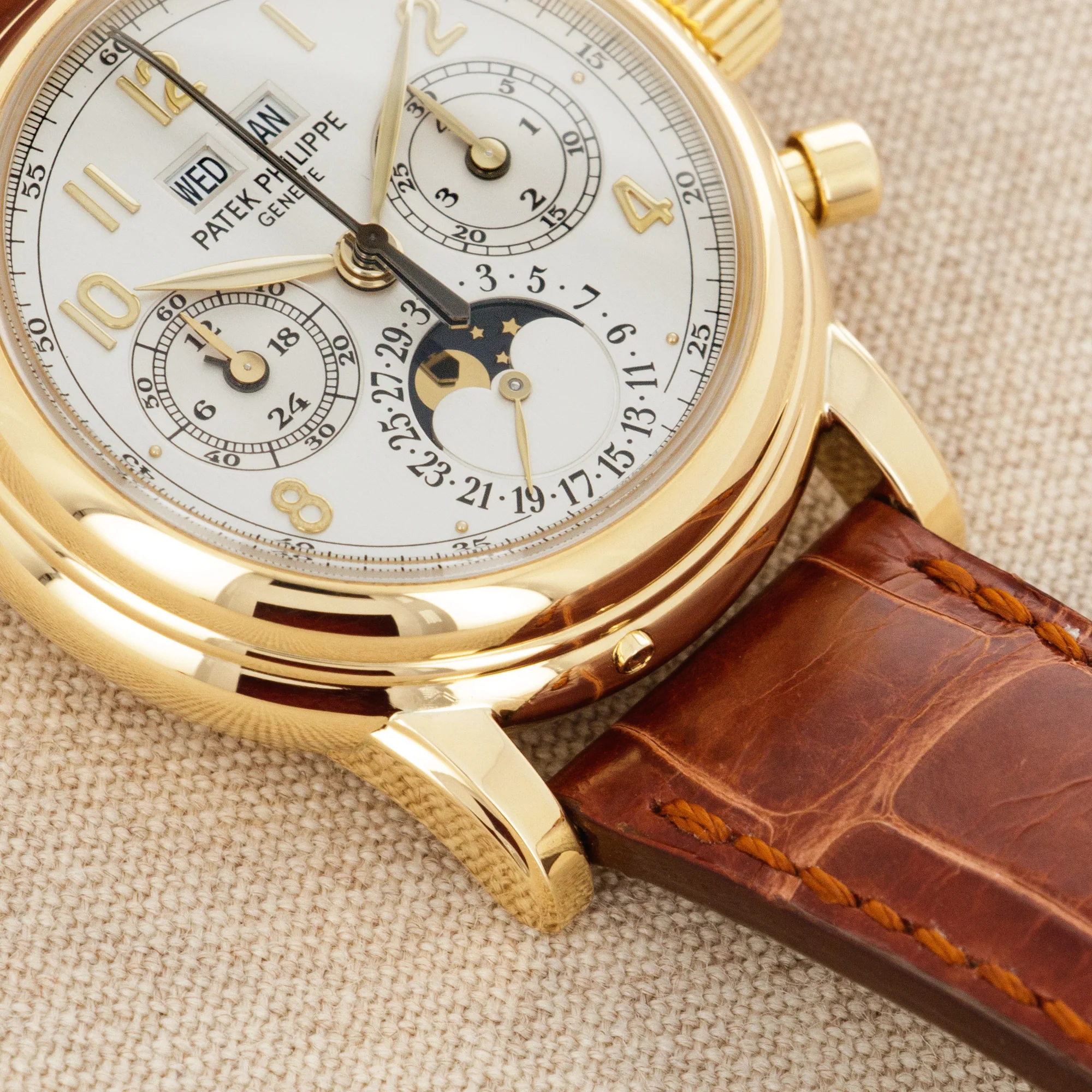Patek Philippe Yellow Gold Split Seconds Perpetual Watch Ref. 5004 - Image 3