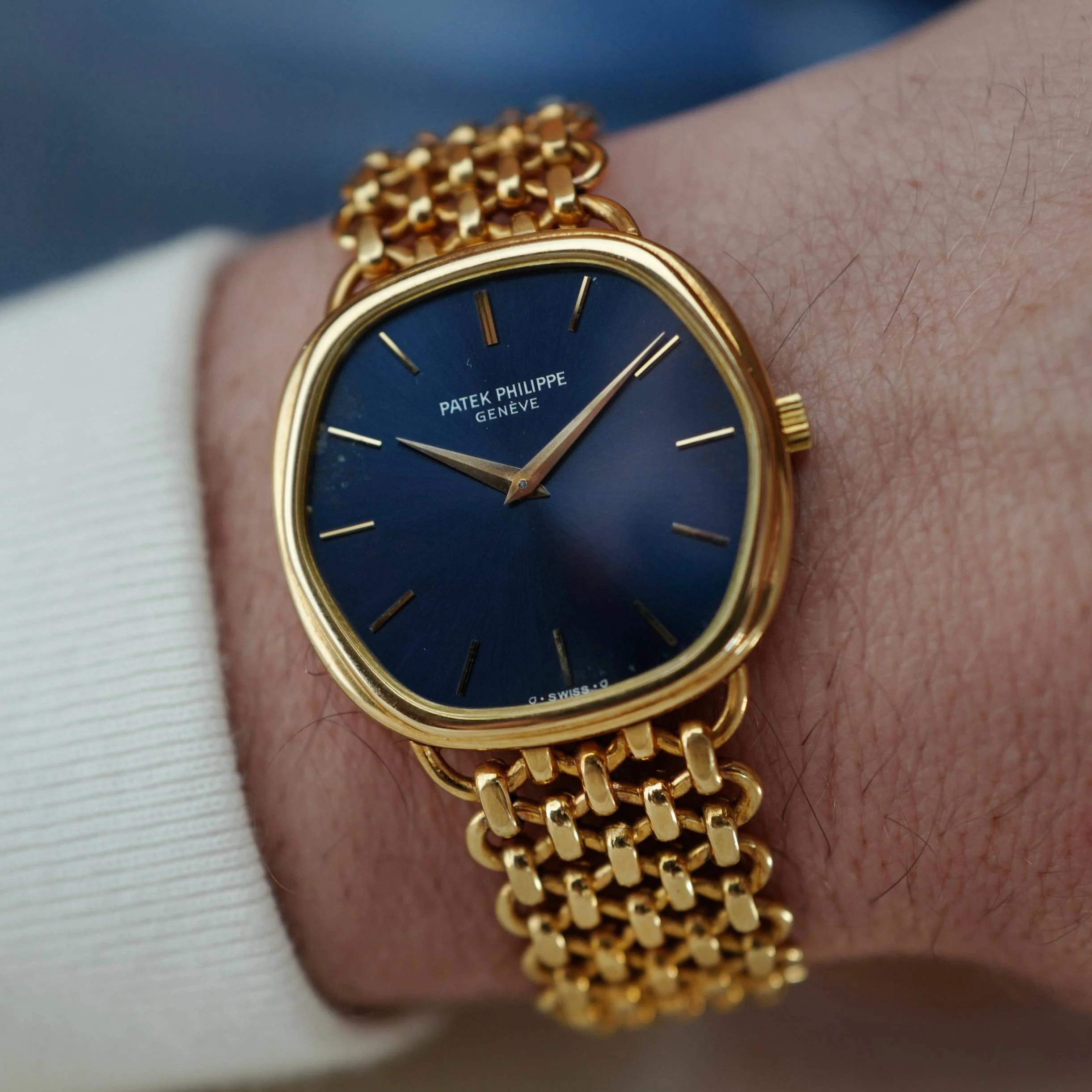 Patek Philippe Yellow Gold Vintage Automatic Watch Ref. 3861/02 with Papers - Image 3
