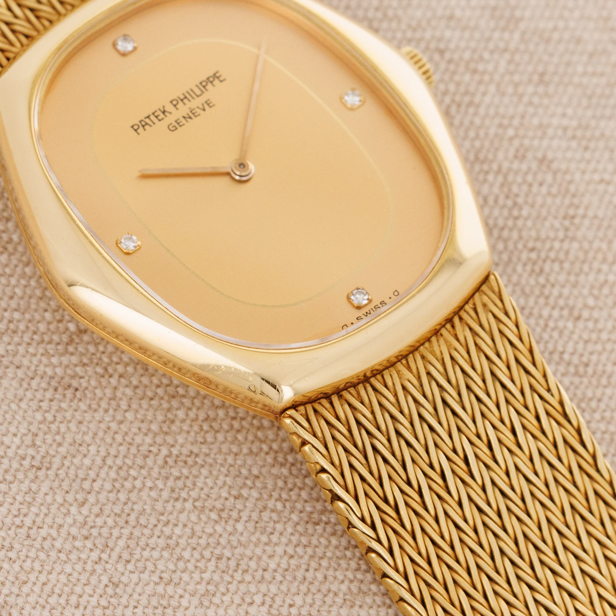Patek Philippe Yellow Gold Vintage Watch Ref. 3858 - Image 4