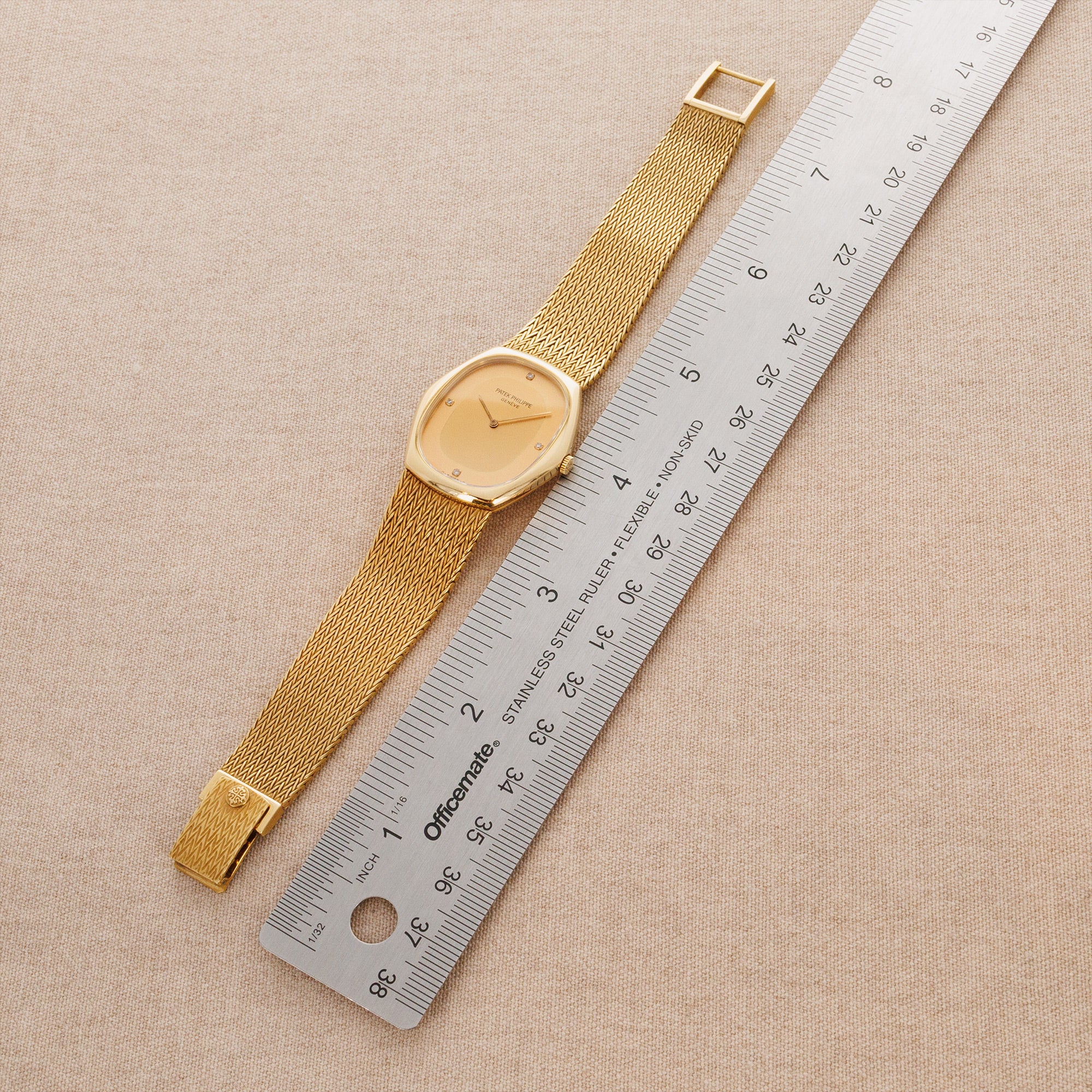 Patek Philippe Yellow Gold Vintage Watch Ref. 3858 - Image 5