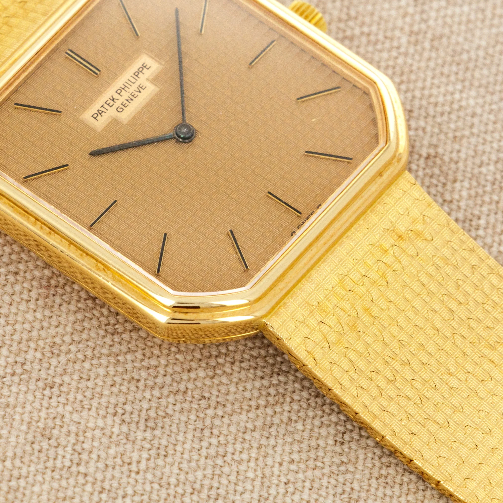 Patek Philippe Yellow Gold Watch Ref. 3854 - Image 3